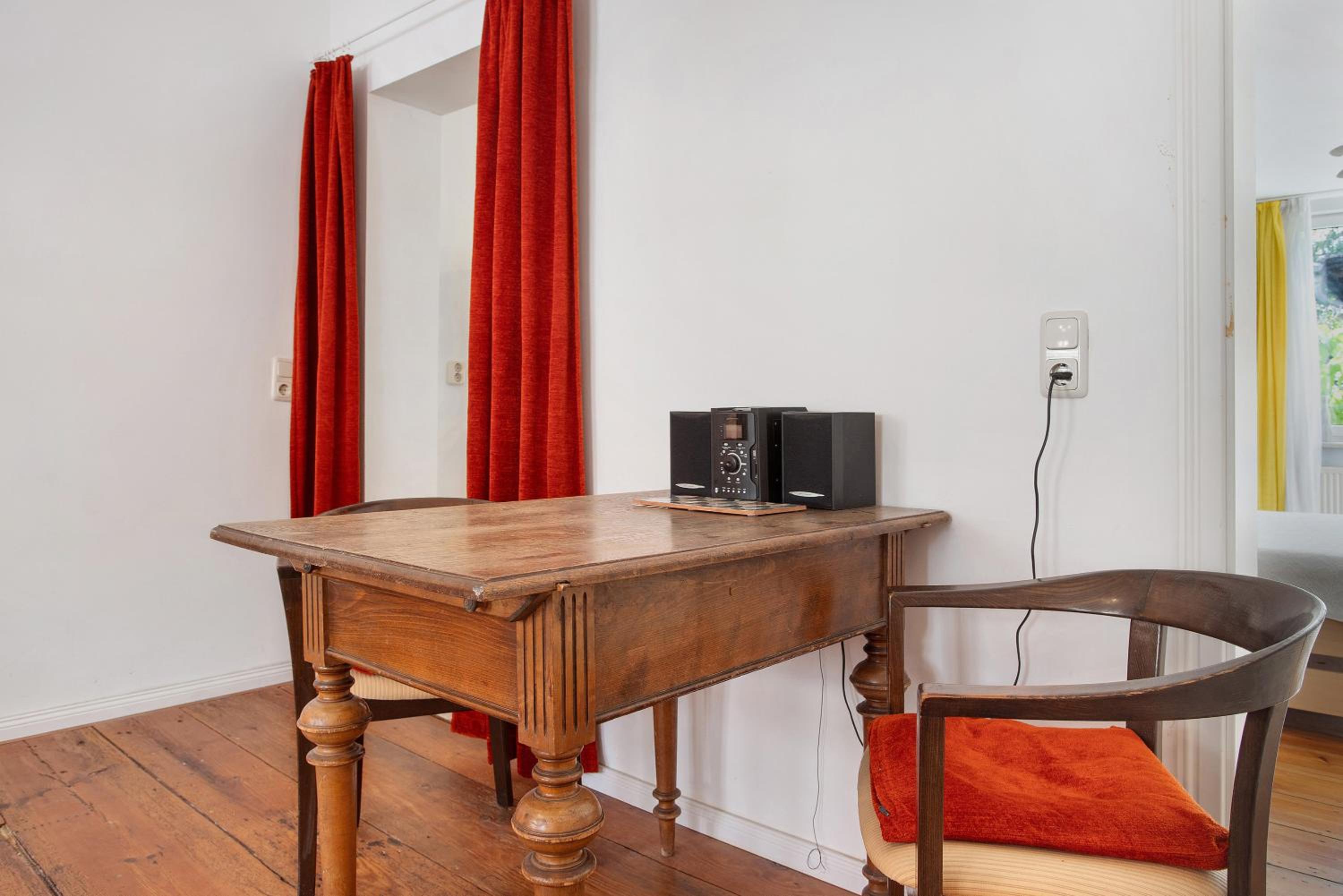 Ferienwohnung Bett Und Buch