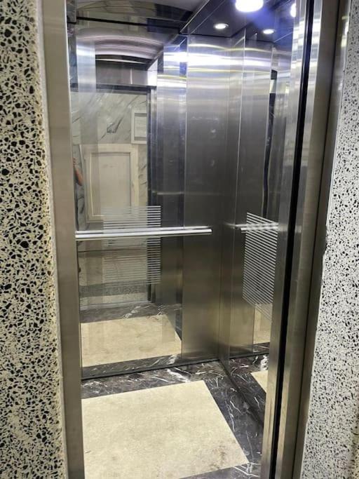 Luxury apartment in center near Nizami Street