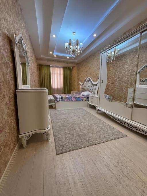 Luxury apartment in center near Nizami Street