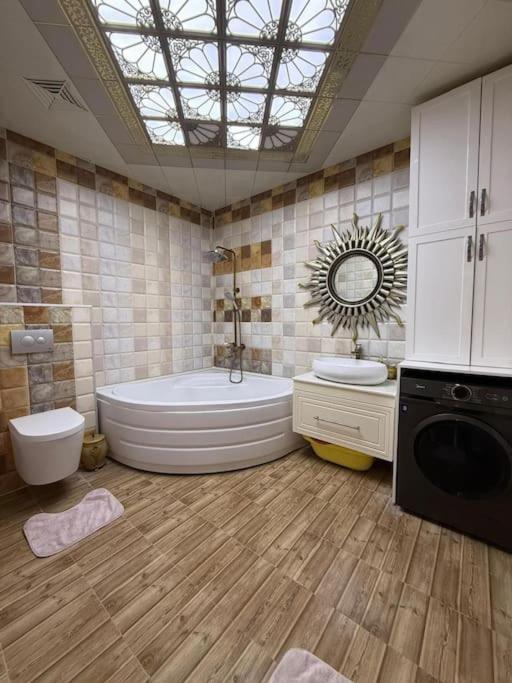 Luxury apartment in center near Nizami Street