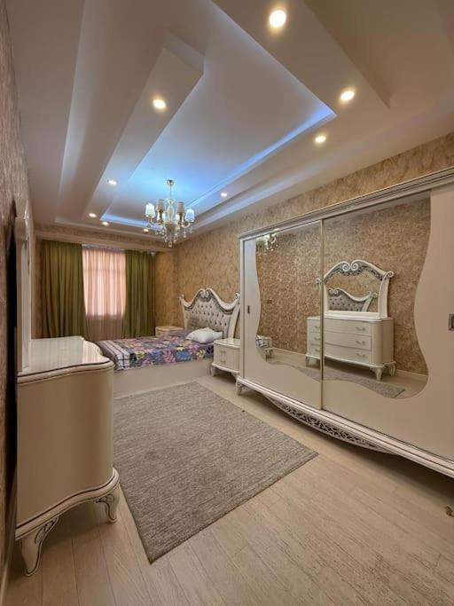 Luxury apartment in center near Nizami Street