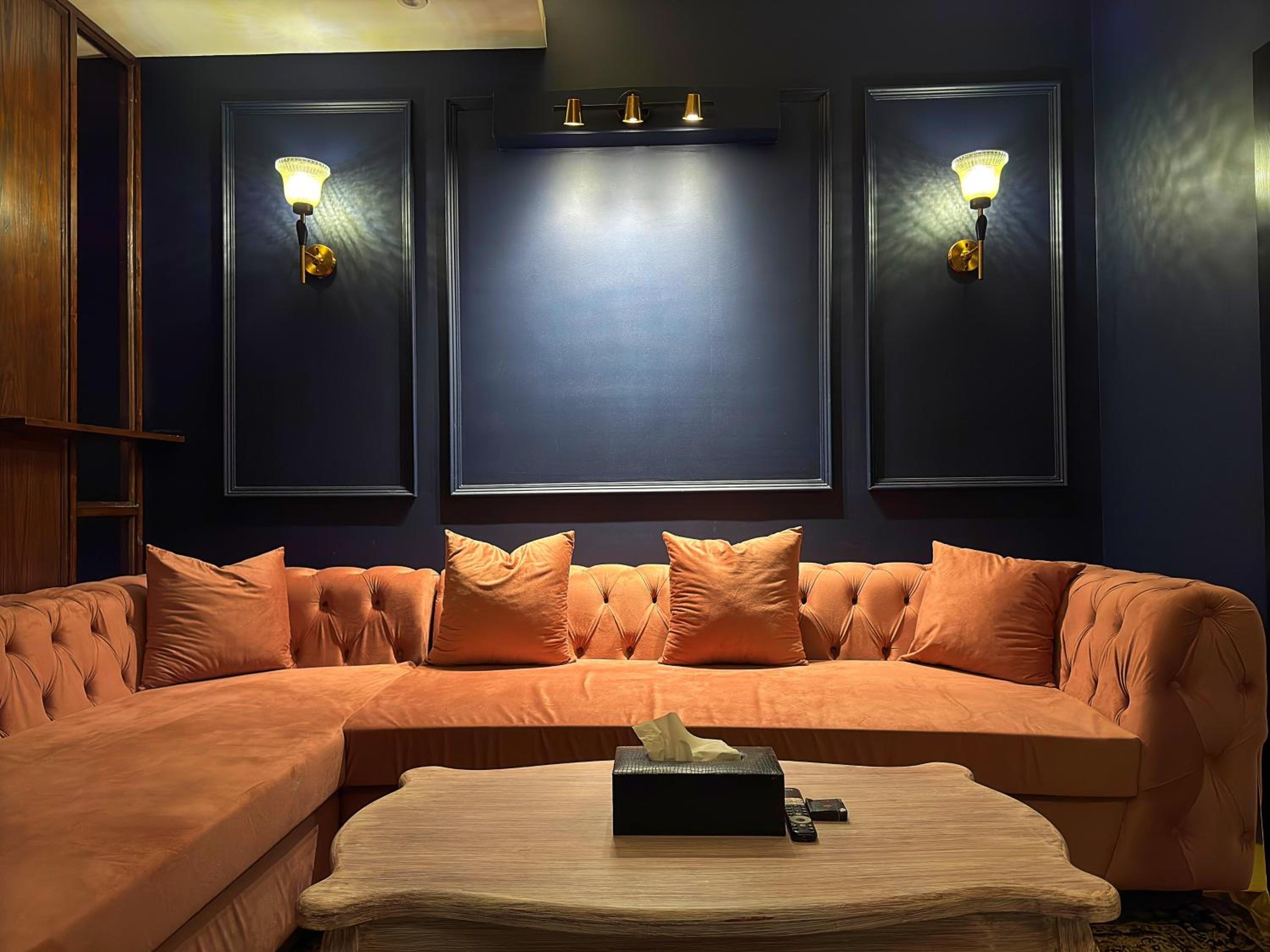 Regal Suite by StayMehman