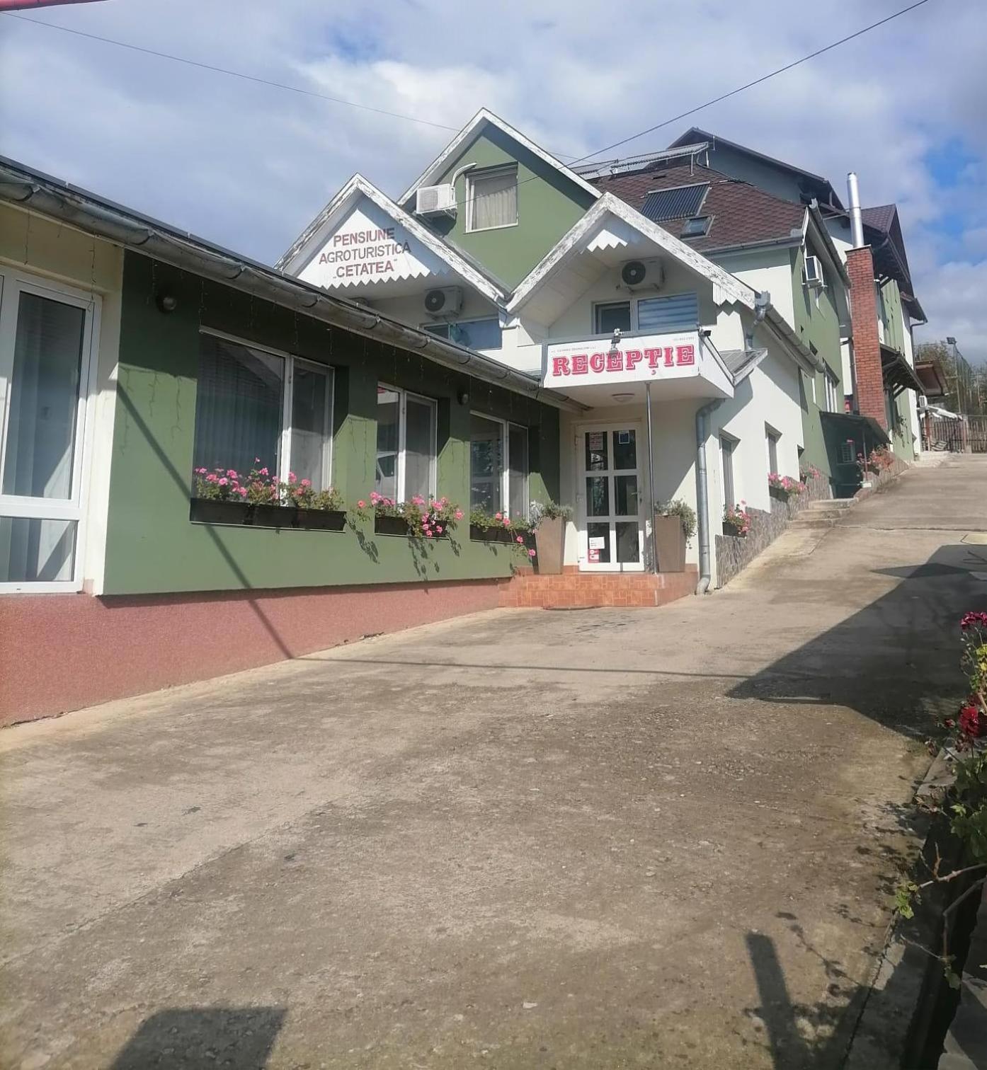 Pensiunea Cetatea