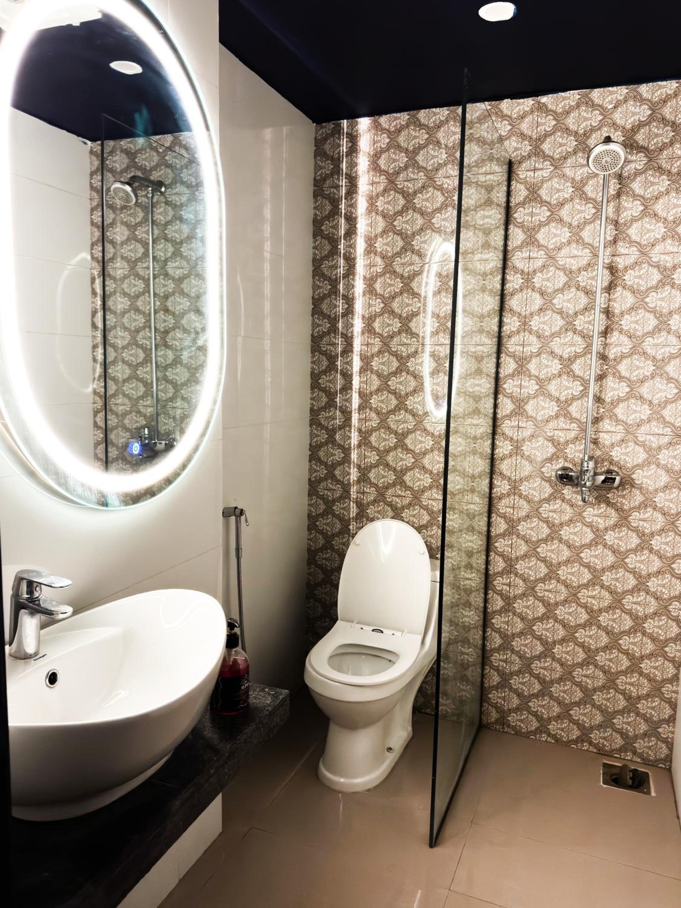 Regal Suite by StayMehman