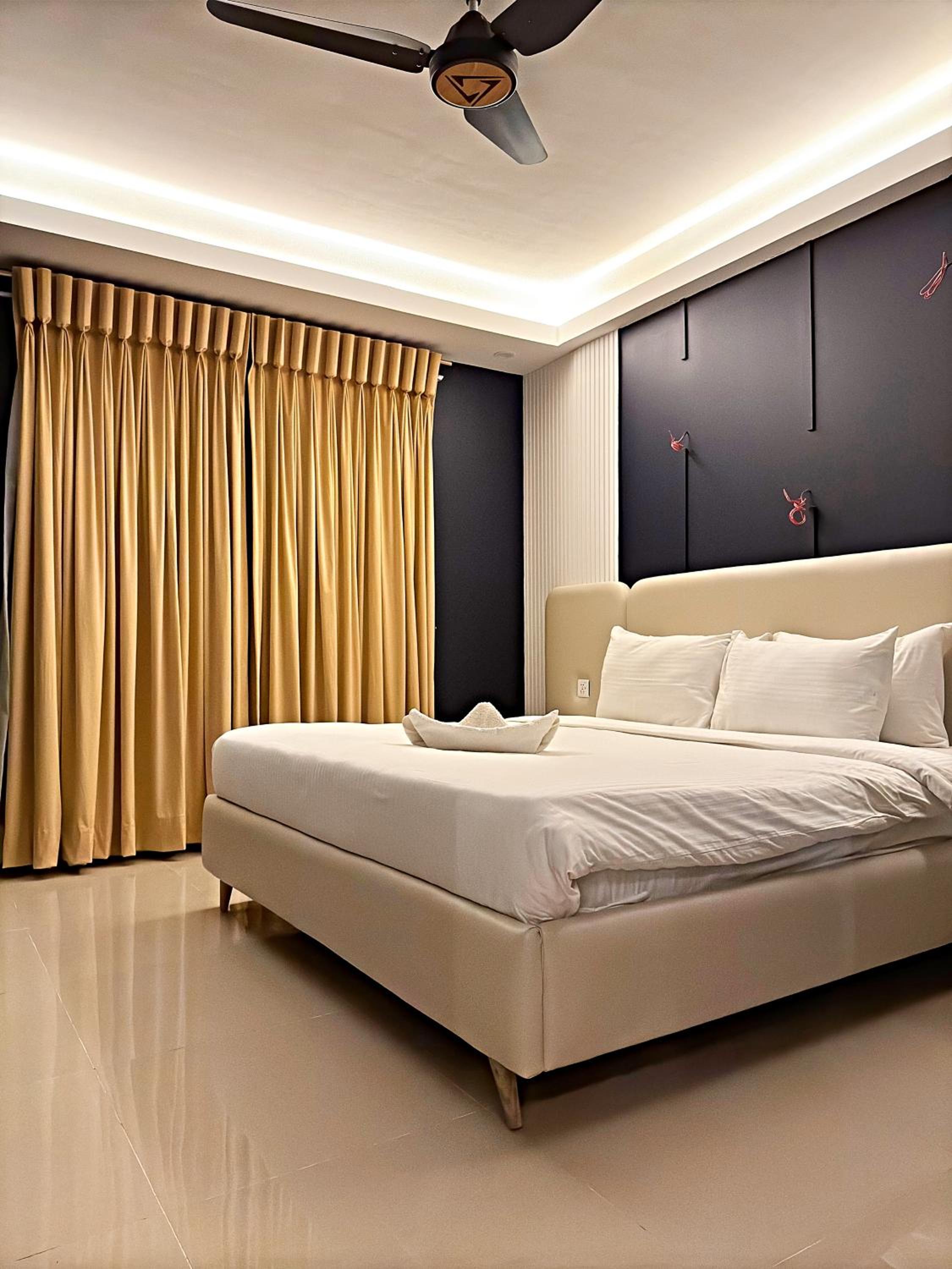 Regal Suite by StayMehman