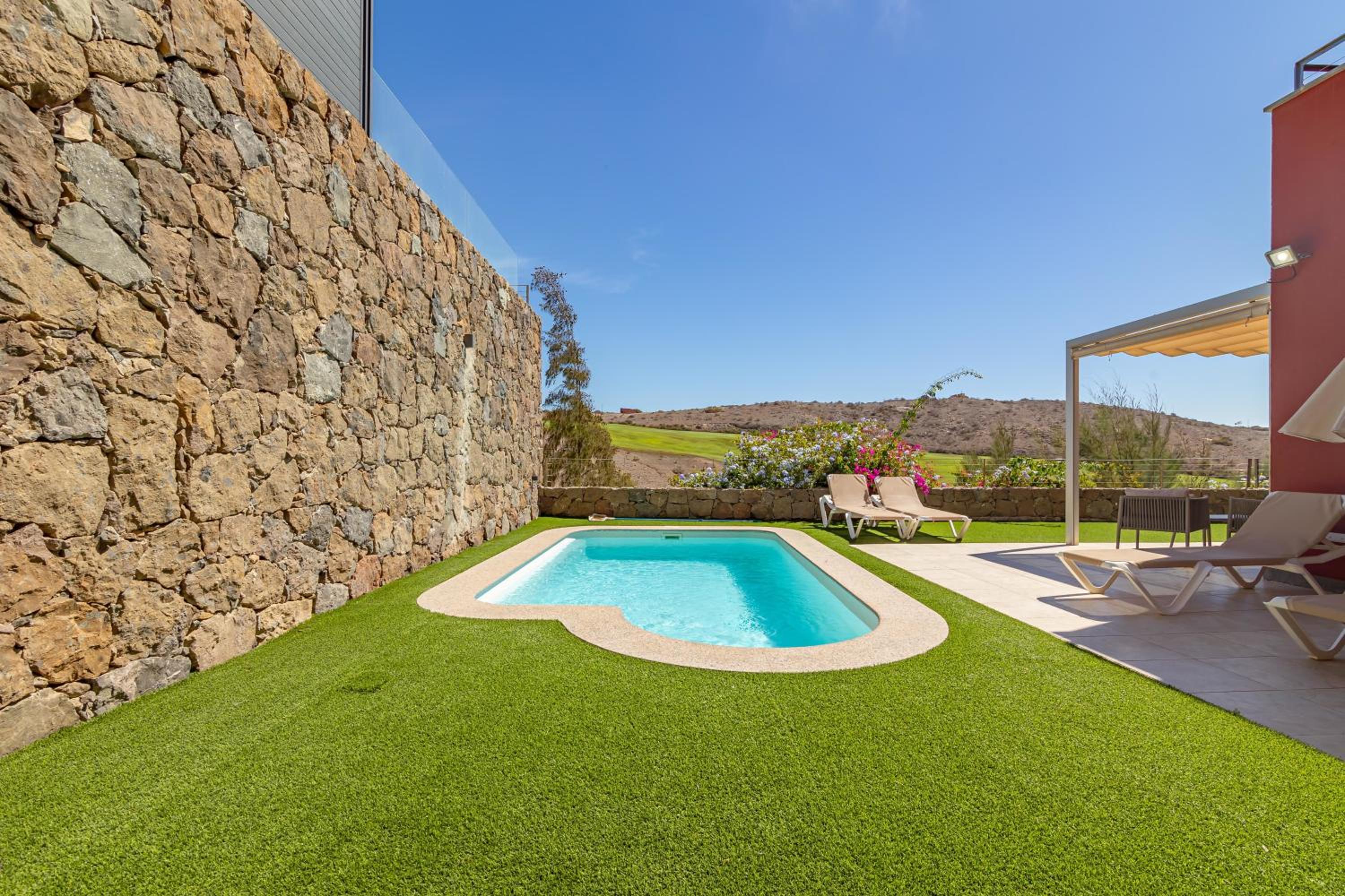 Villa Vista golf 24 by infinity Summer view 4
