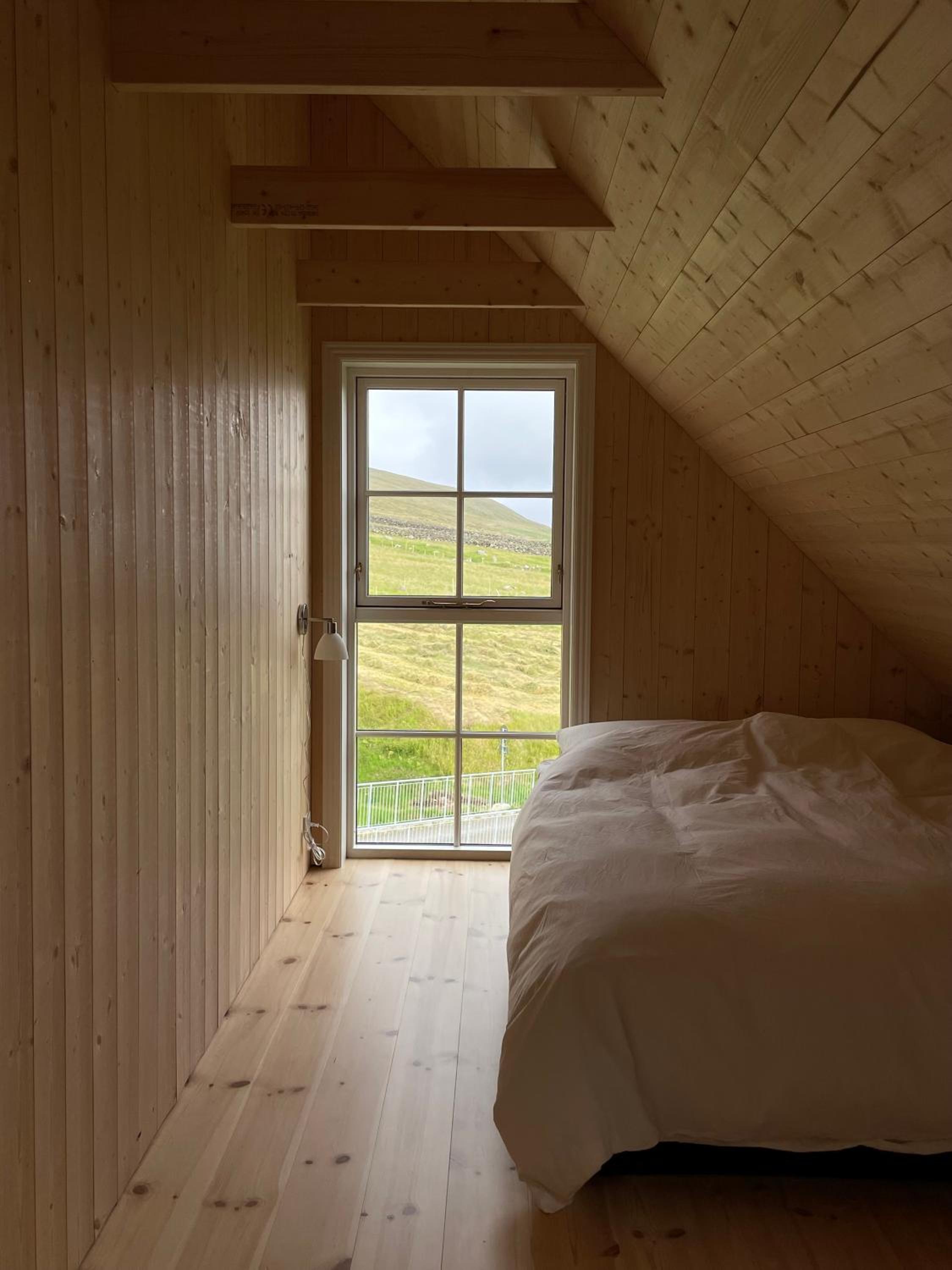 Innistova - Farmhouse Stay in Scenic Village view 4