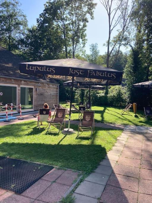 Chalet Séquoia 138 Nature, piscine et chien bienvenu à Durbuy