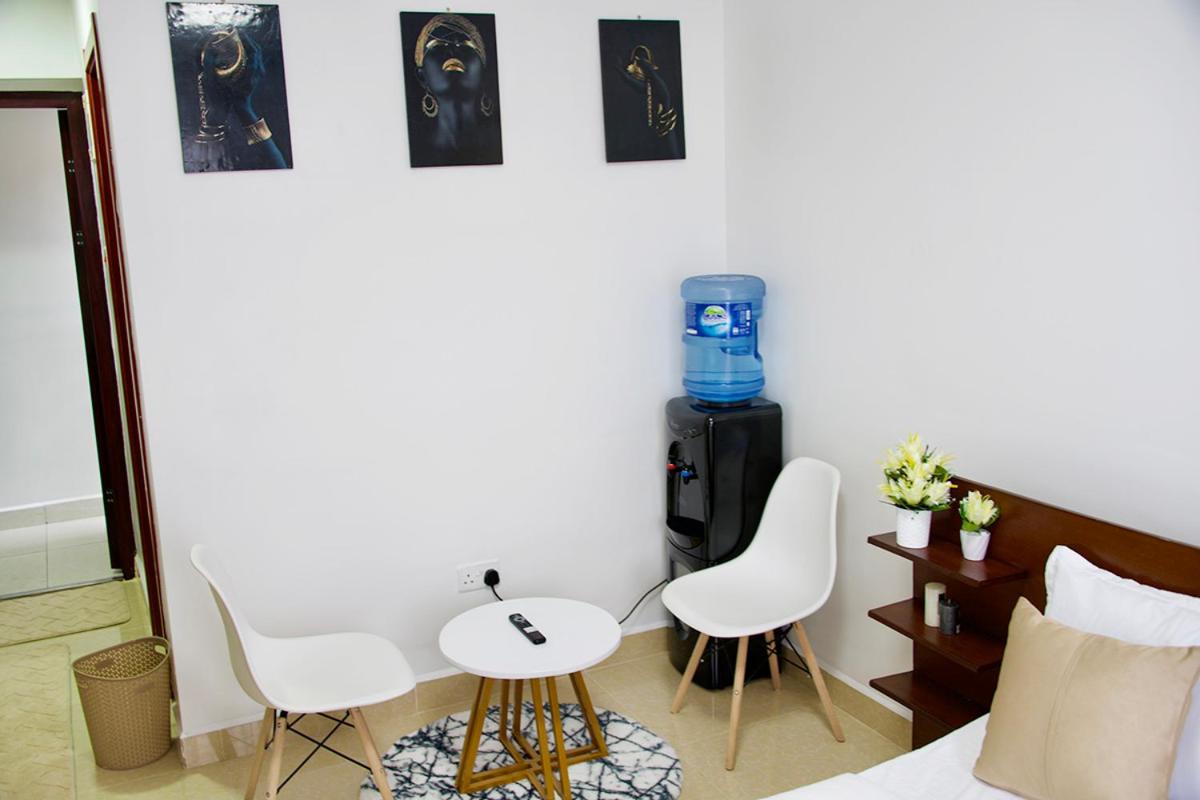 Cozy Studio Apartment in Nairobi West view 3