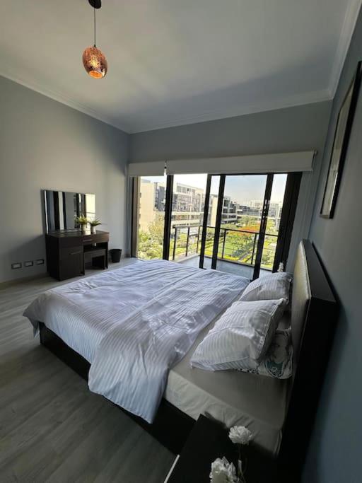New Cairo Homehaven Waterway 3BR apartment