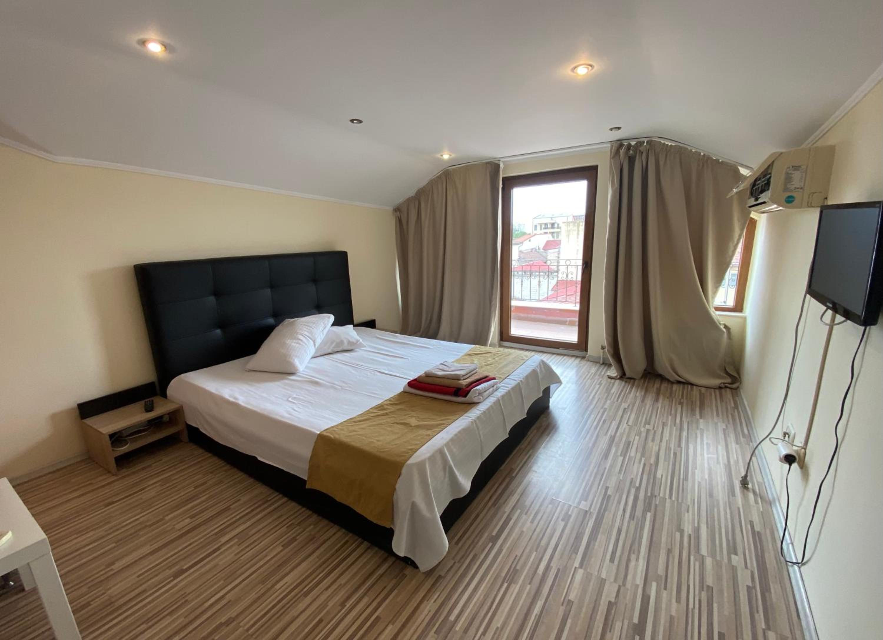 Apartament City Central view 3