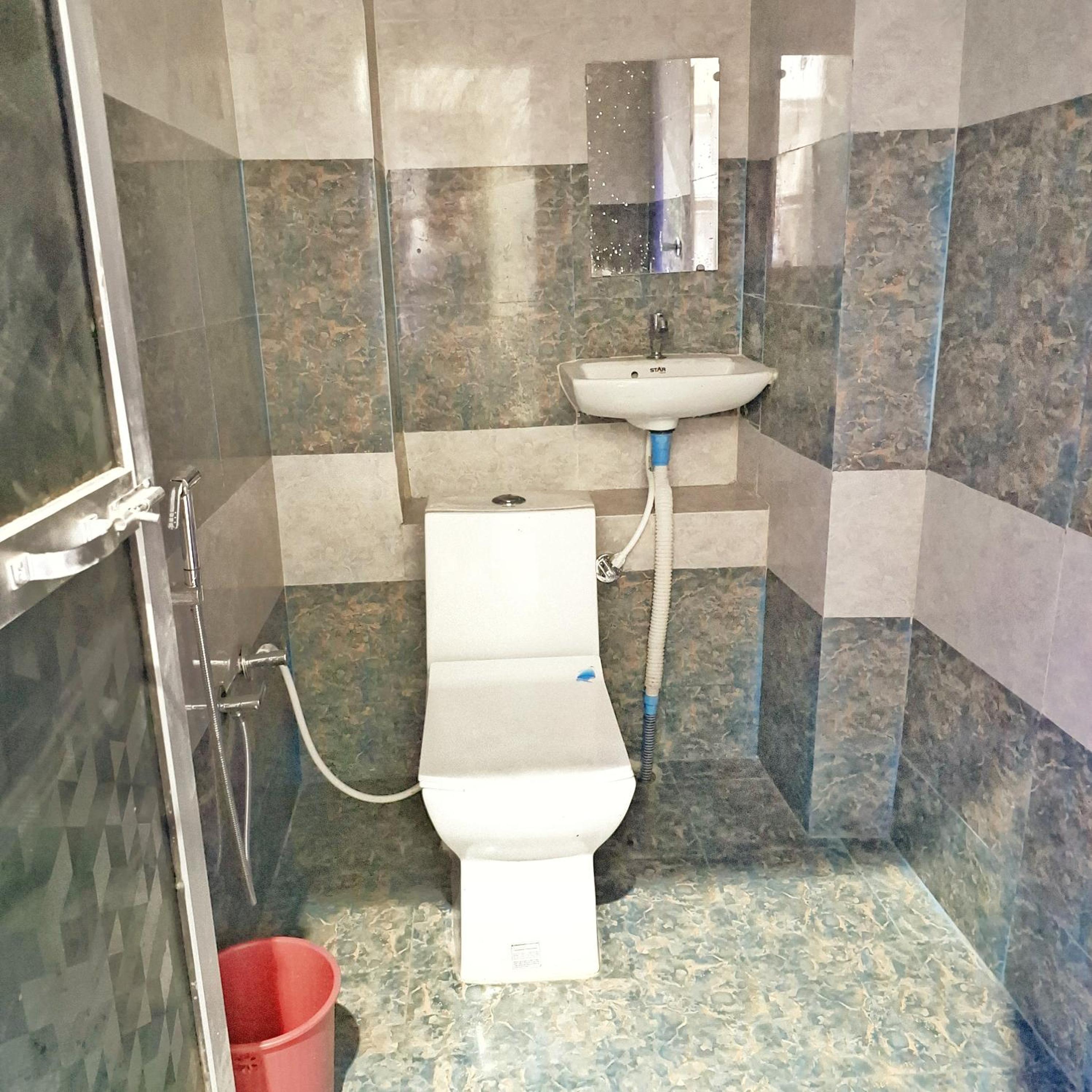 Photo 12