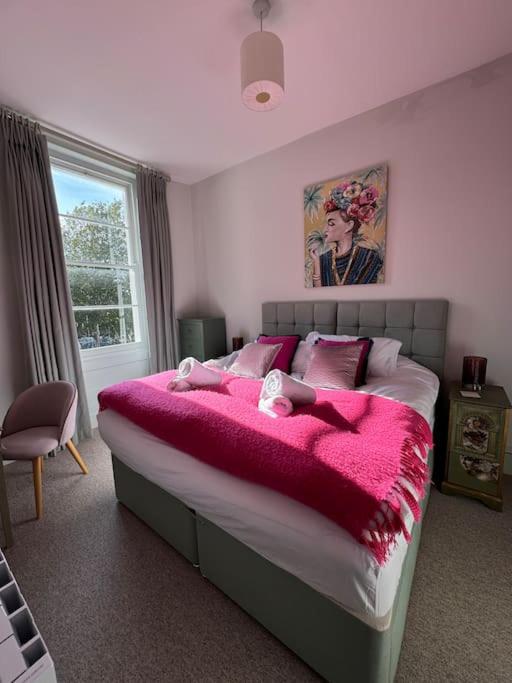 Stylish One Bed Flat in Central Cheltenham view 5