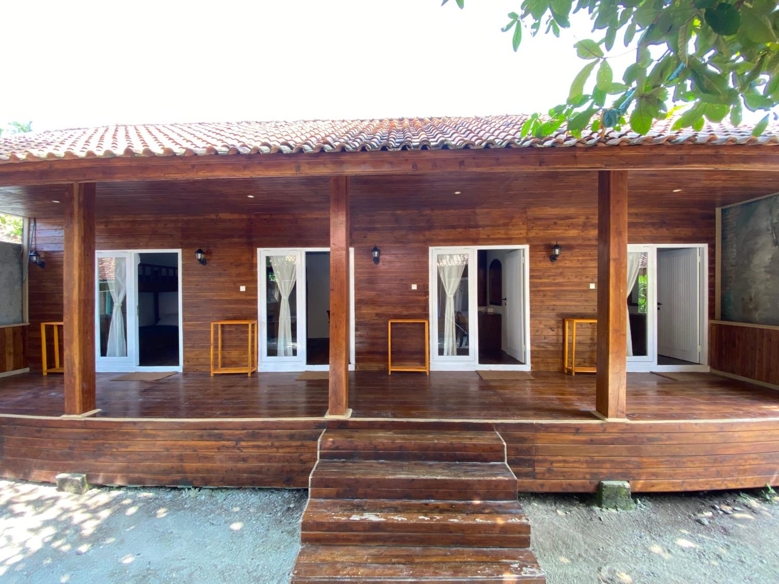 Hotel Cabana Surf and Stay - Image 1