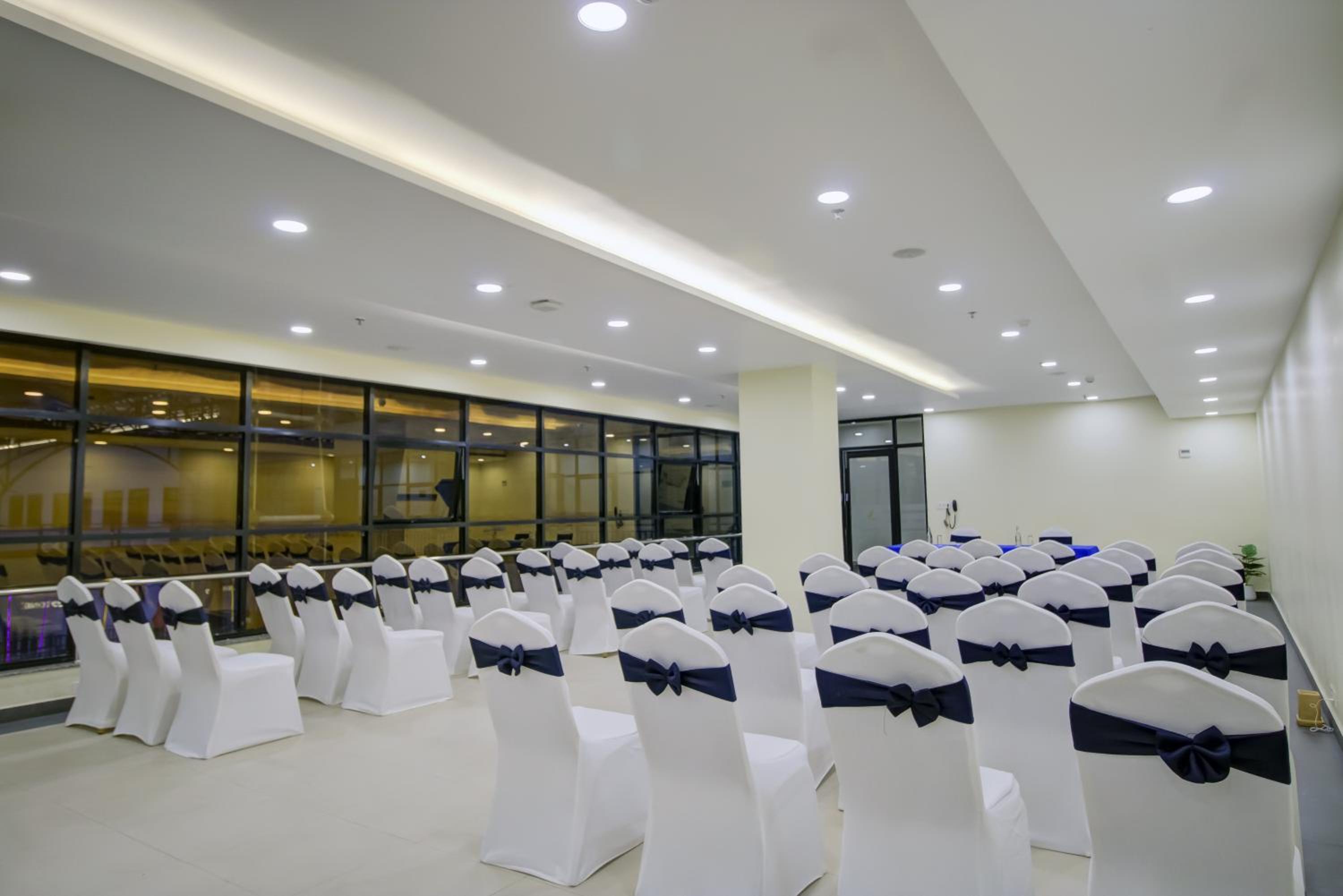 meeting & event spaces