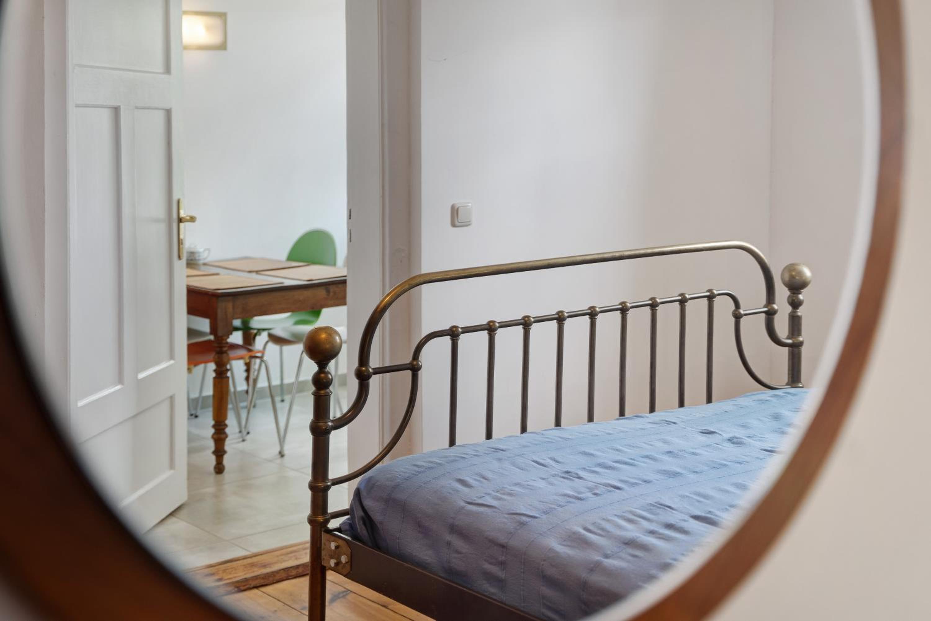 Ferienwohnung Bett Und Buch