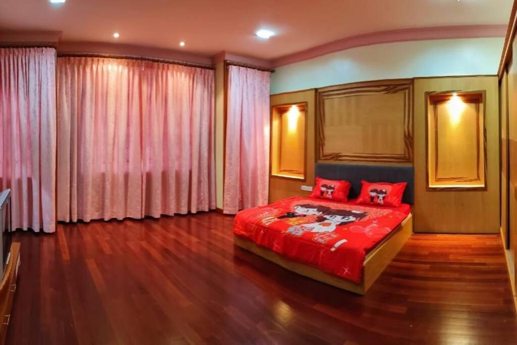 AT Unicorn Homestay Sibu - Large Parking, High-Speed WiFi, Wedding House photo 1