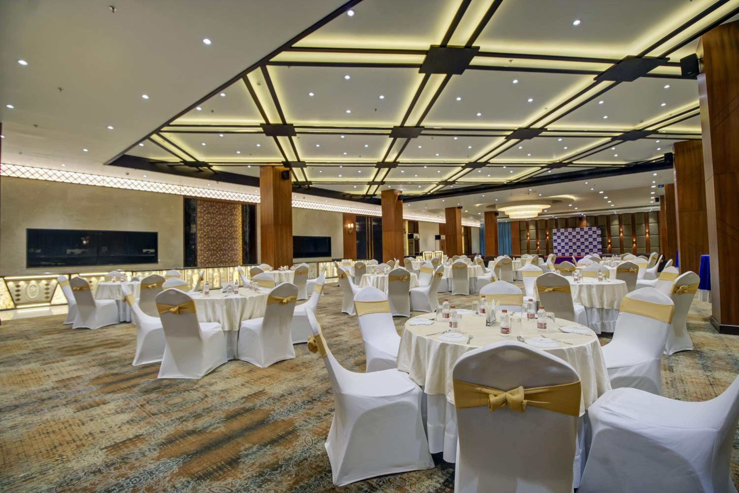 meeting & event spaces