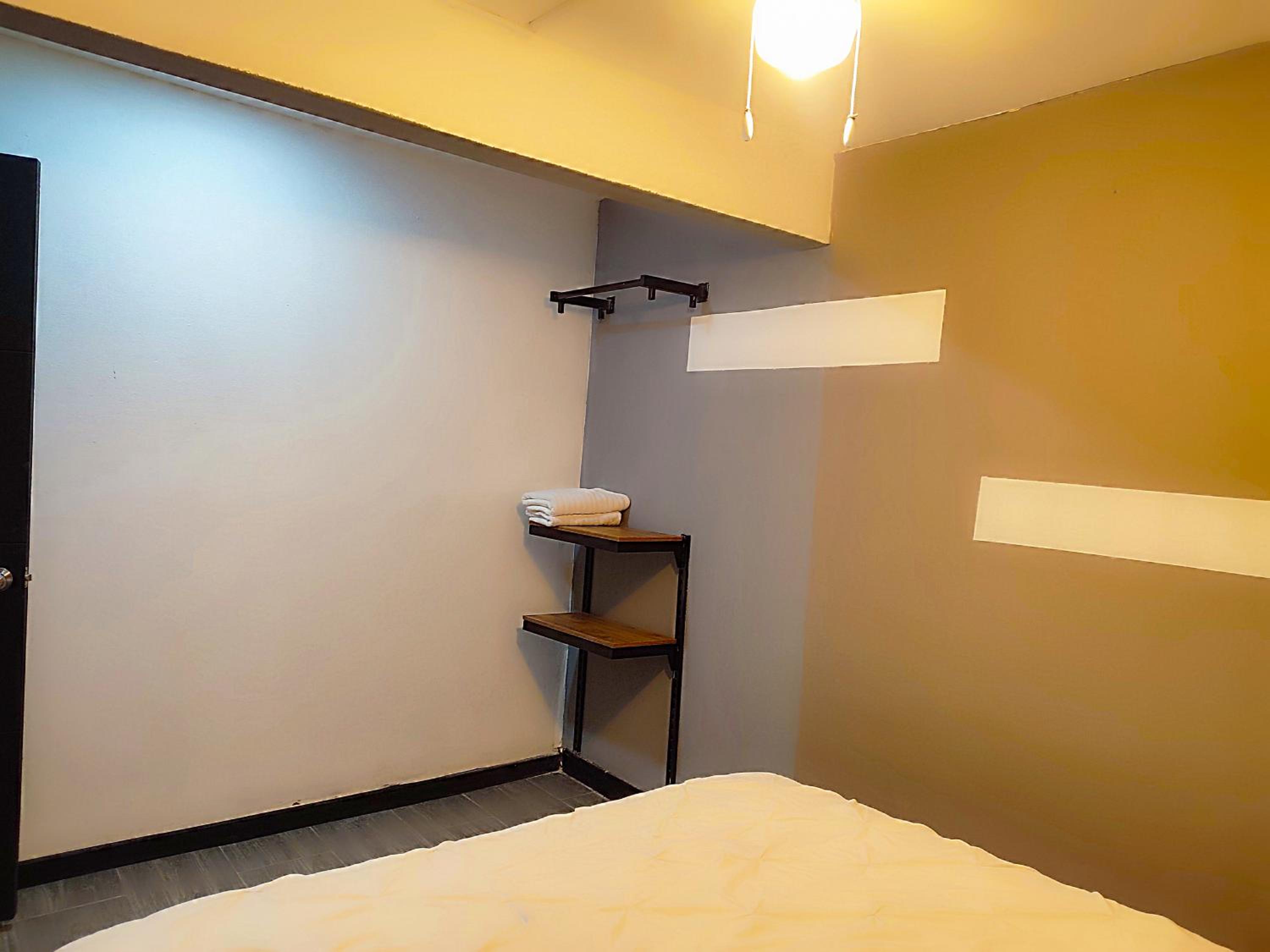 Private Suite Single Room W Bathroom Poblado #8
