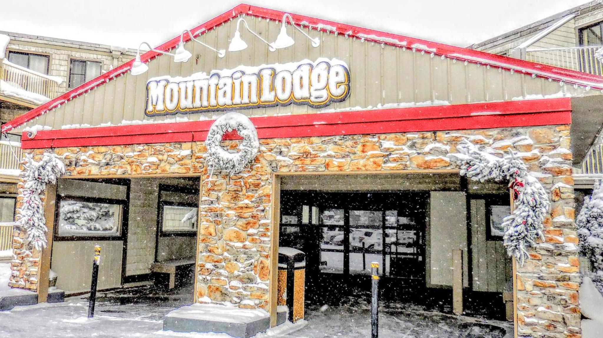 ML239 Next To Trails And Slopes Lockers EZ Parking WiFi view 2