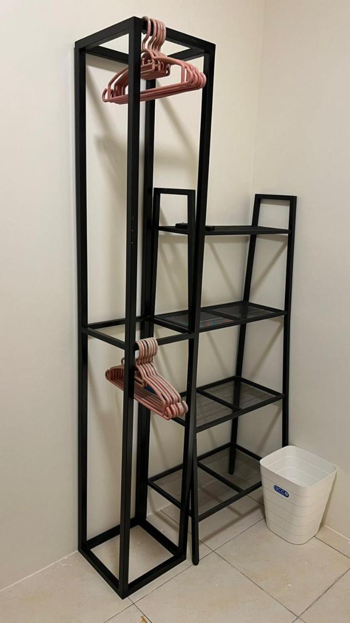 Kiki's room for men 8B photo 5