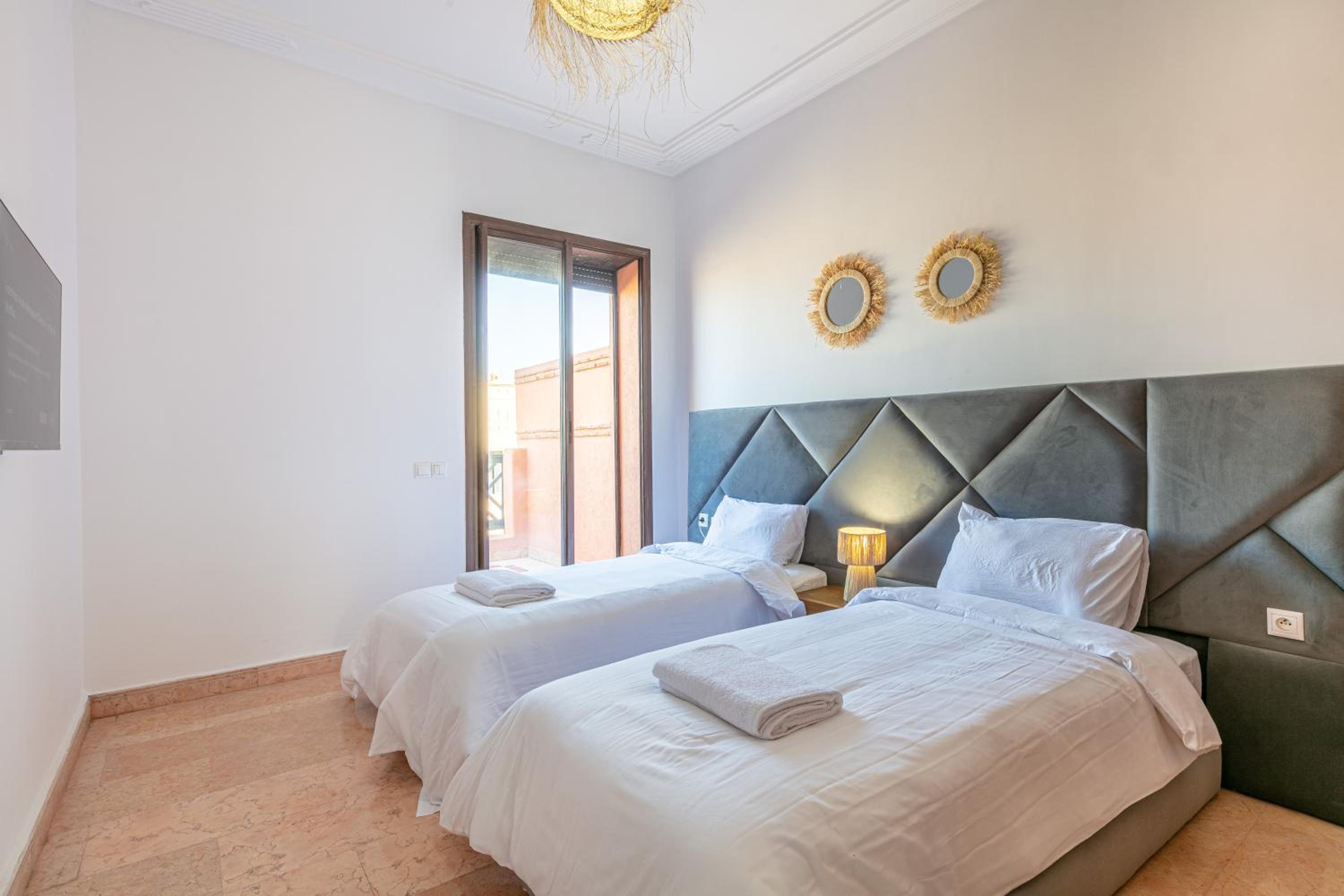 Appartement cosy Piscine et chill view 3