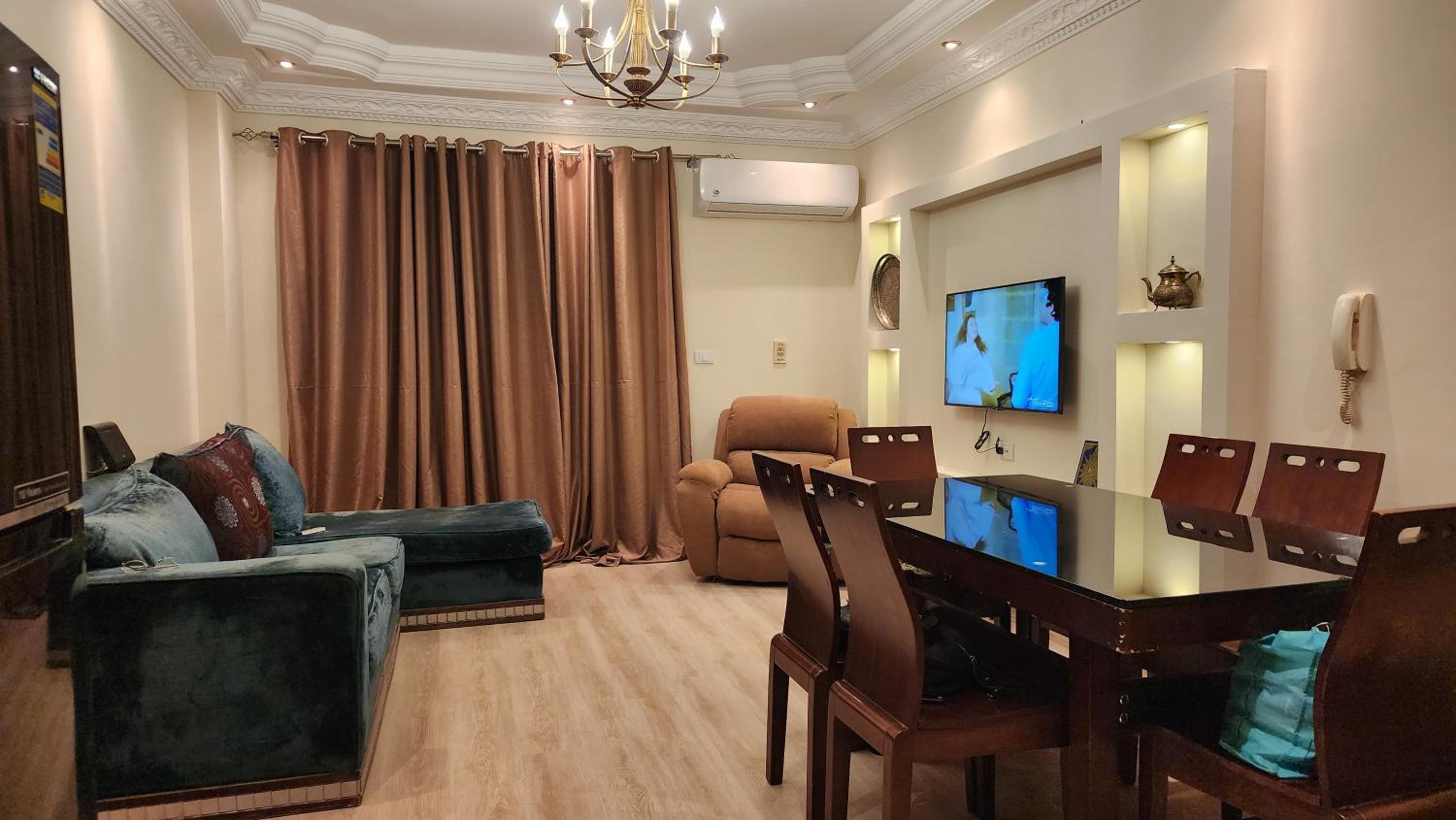 Cozy apartment in Elsheikh Zayed 1st floor