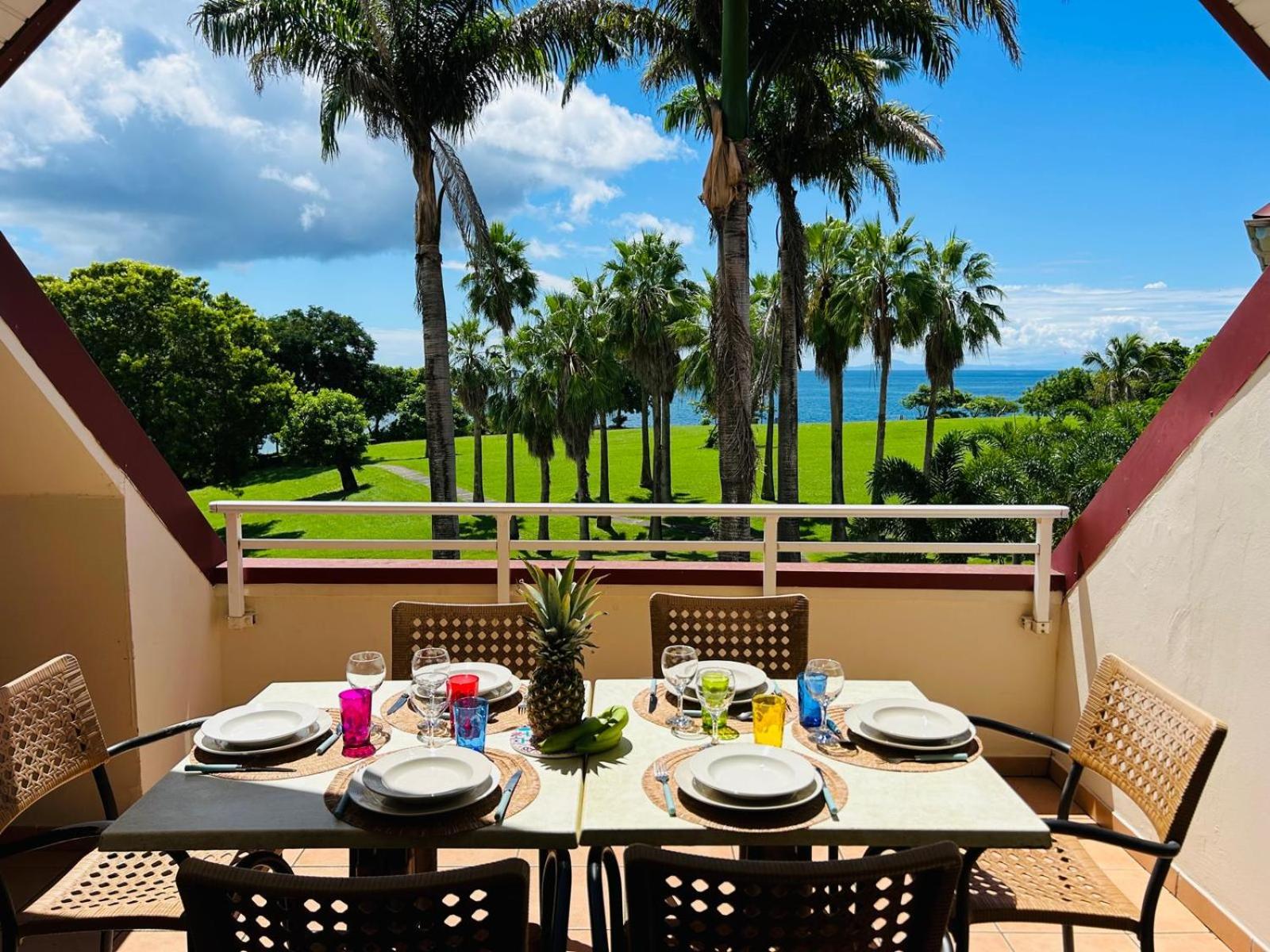 TI COCOTIER Appartement VUE MER 2 à 6 personnes dans village vacances view 5