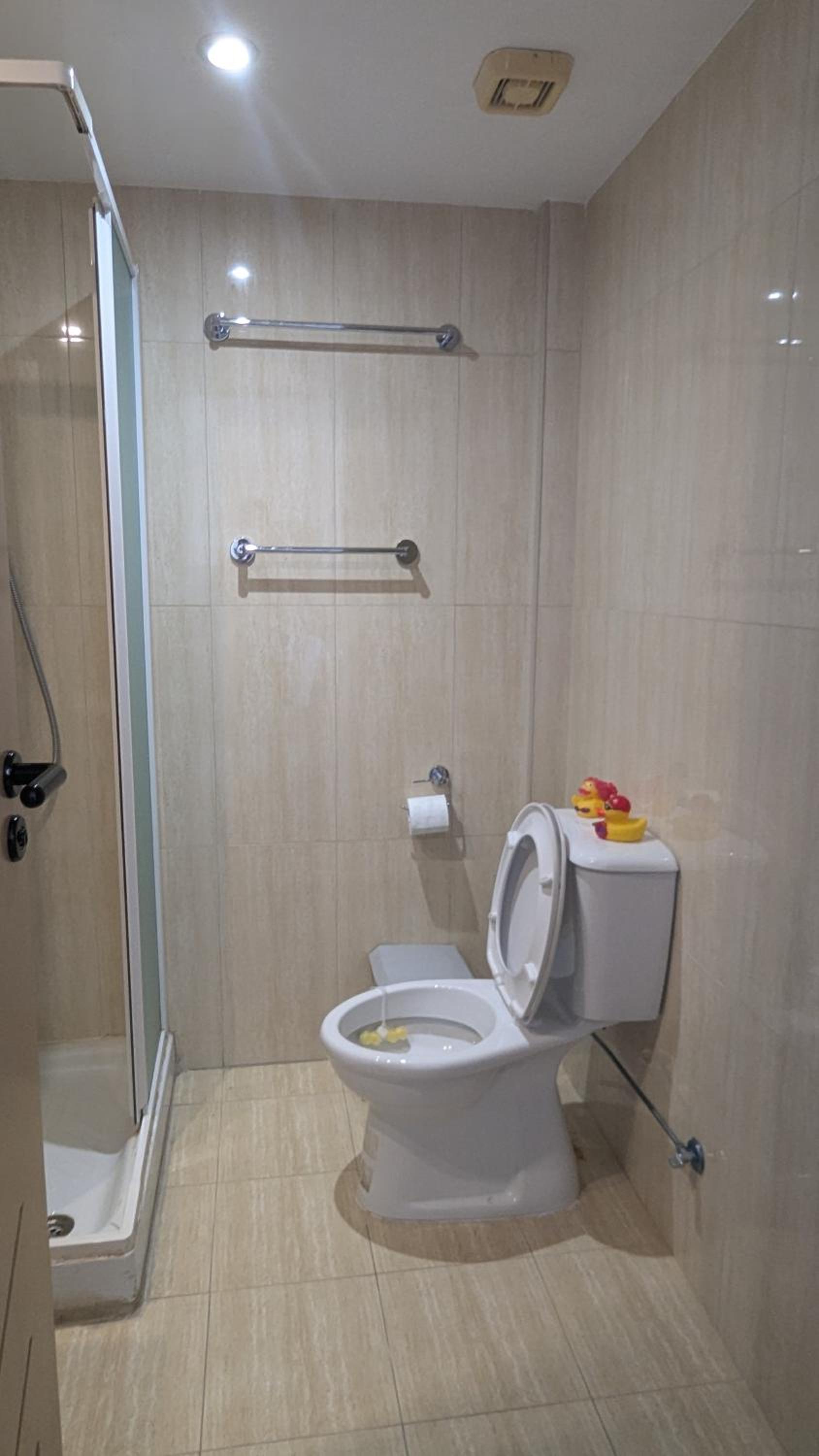 Kama Lifestyle Modern apt with sea view