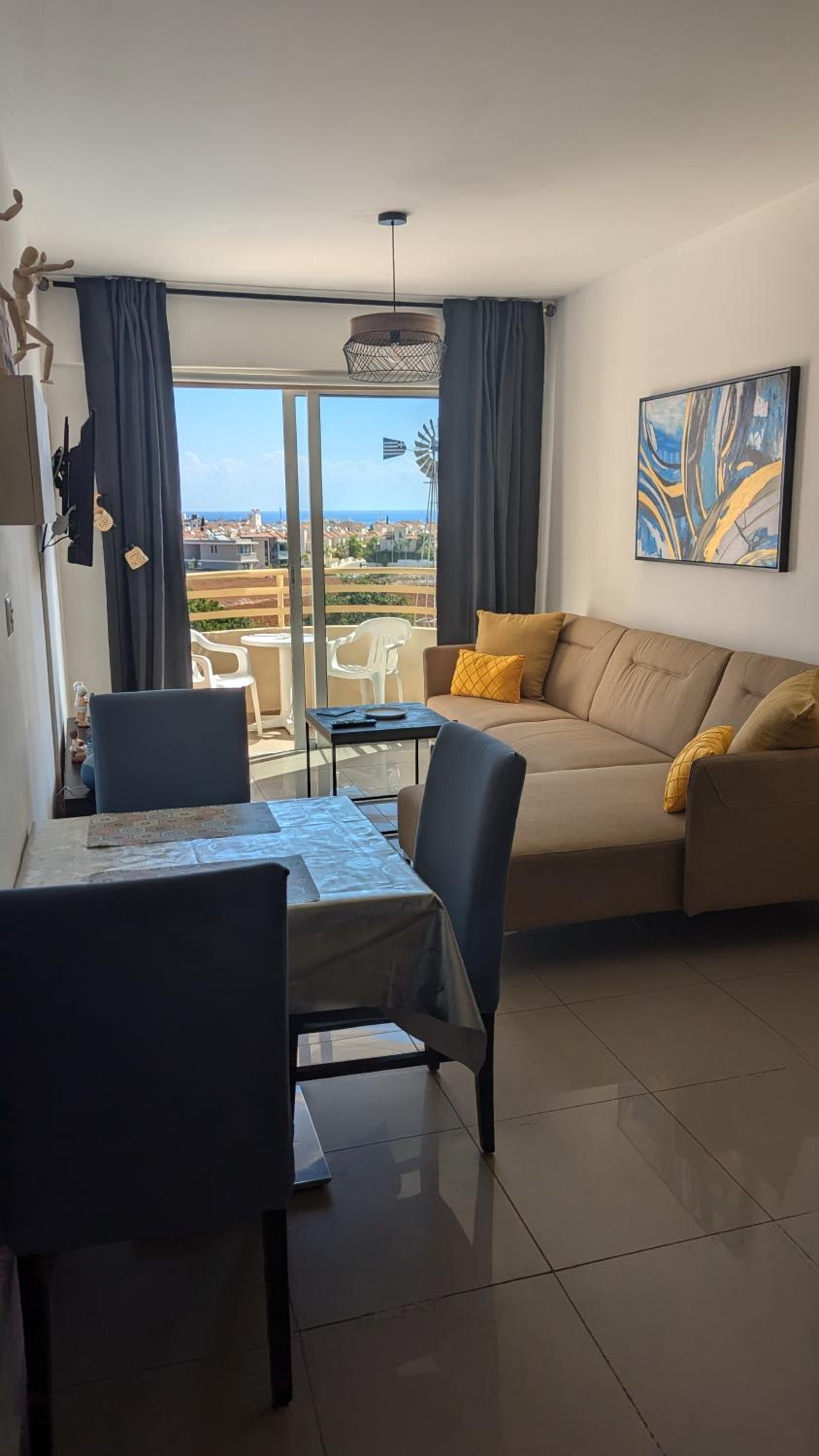 Kama Lifestyle Modern apt with sea view