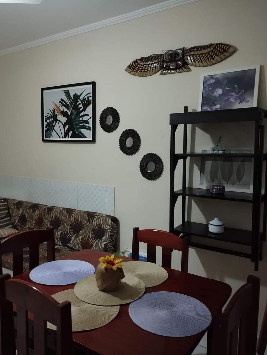 Espaço Débora Townhouse em Perequê-açú