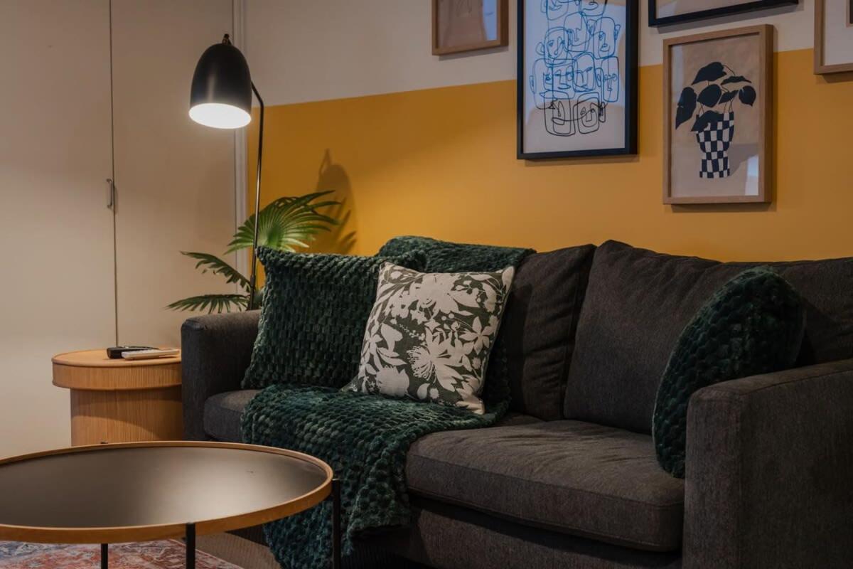 Linwood Luxe Your Elegant 1BR Oasis on Cashel view 5