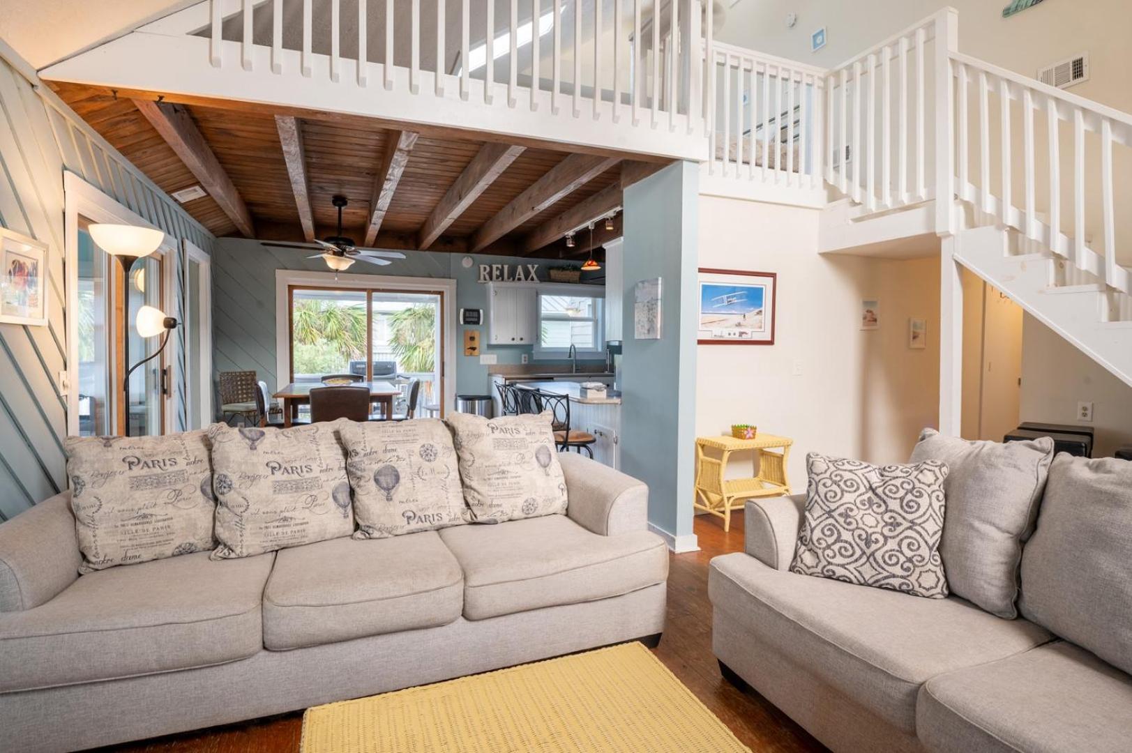 Private Boat Dock or Walk to Beach