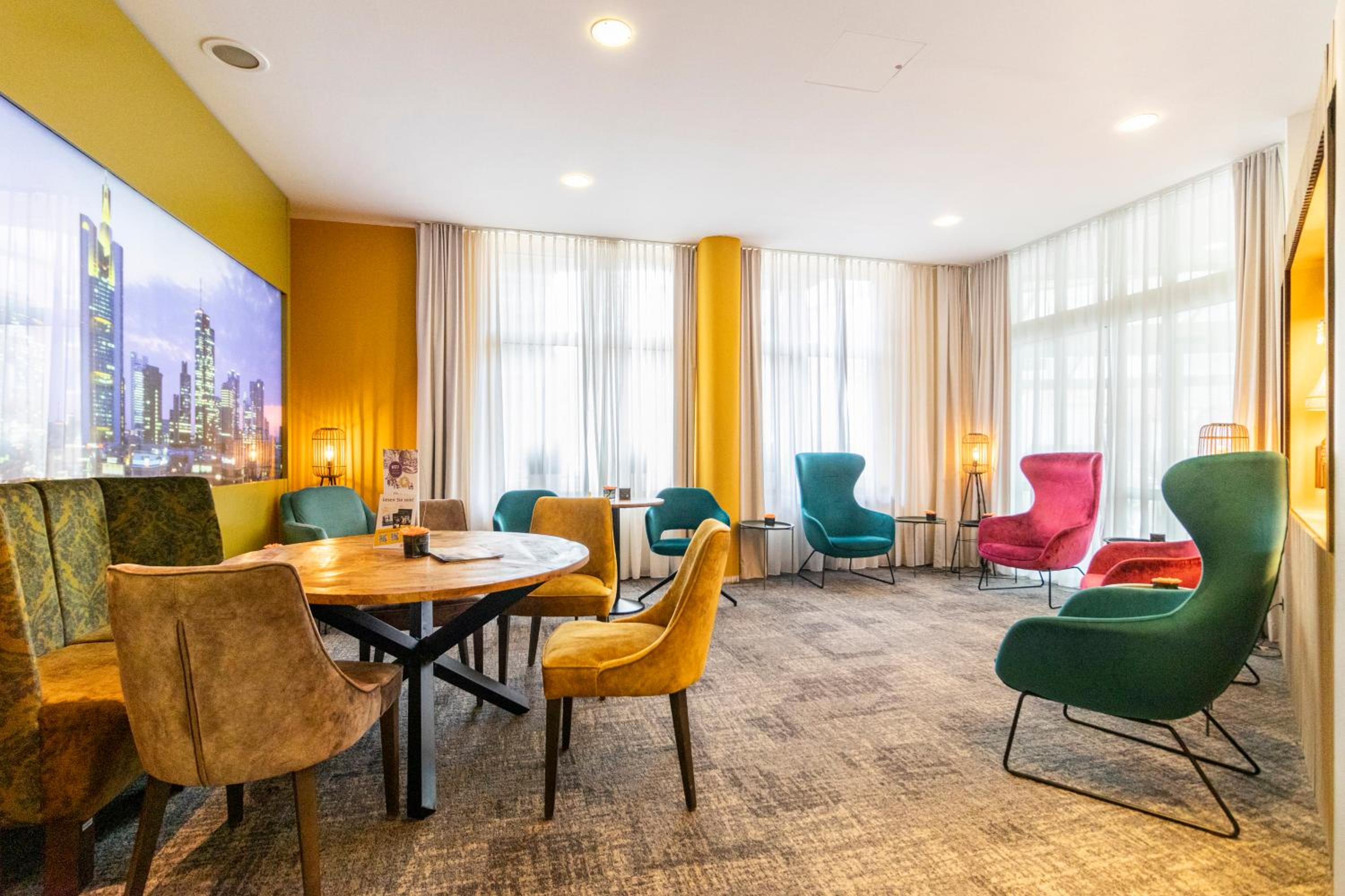 Nähe Frankfurt Messe mit Netflix und Balkon
