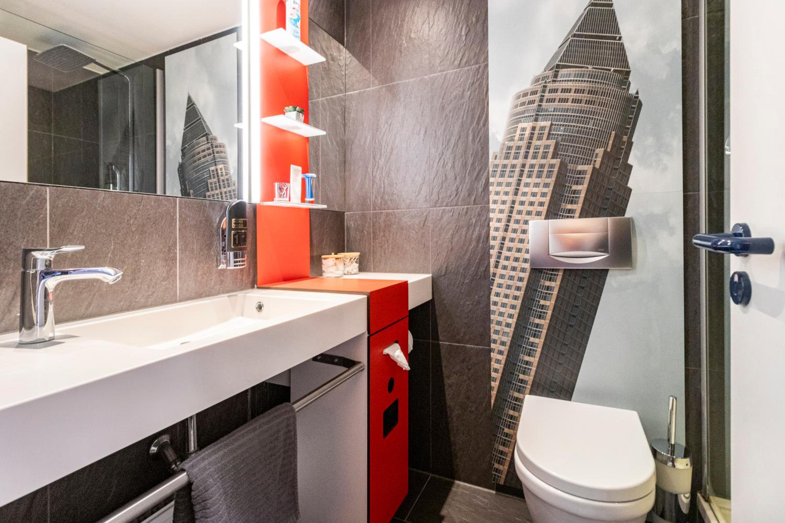 Nähe Frankfurt Messe mit Netflix und Balkon