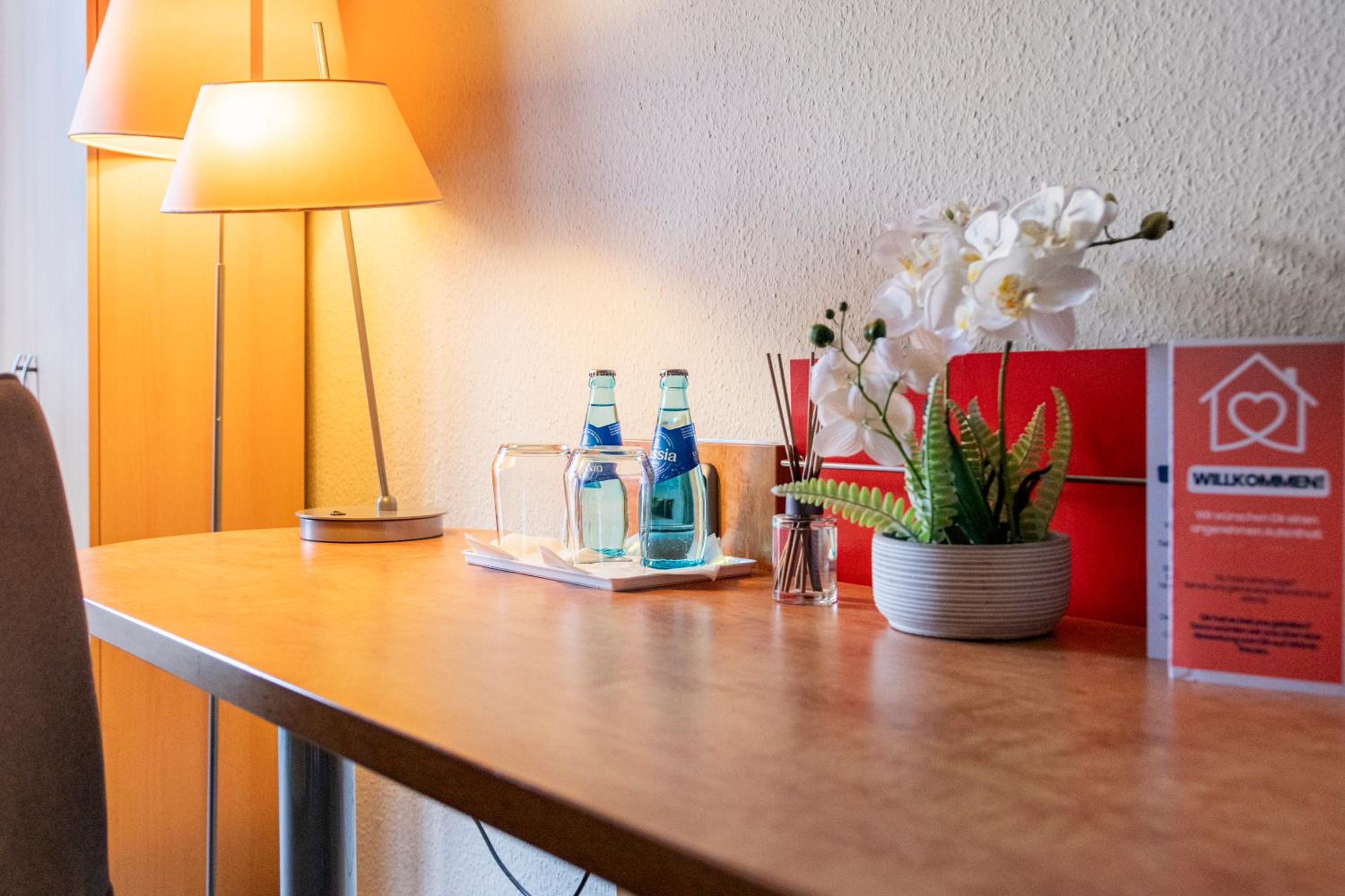 Nähe Frankfurt Messe mit Netflix und Balkon