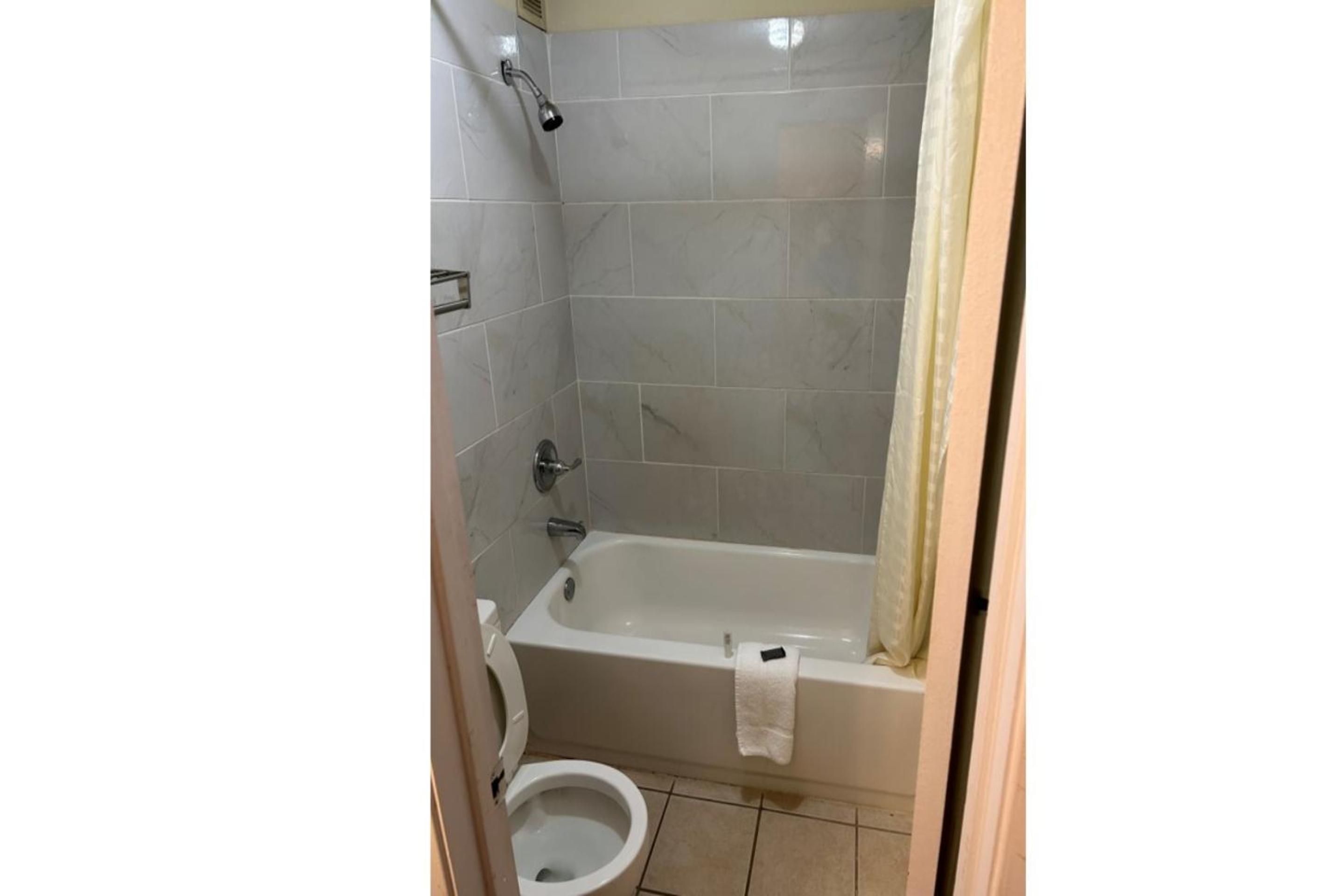 Rodeway Inn & Suites Jefferson