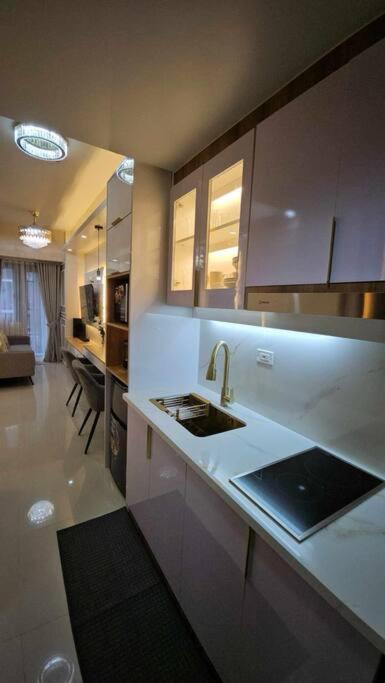 Cozy apartment near Airport in Shore 3 view 2