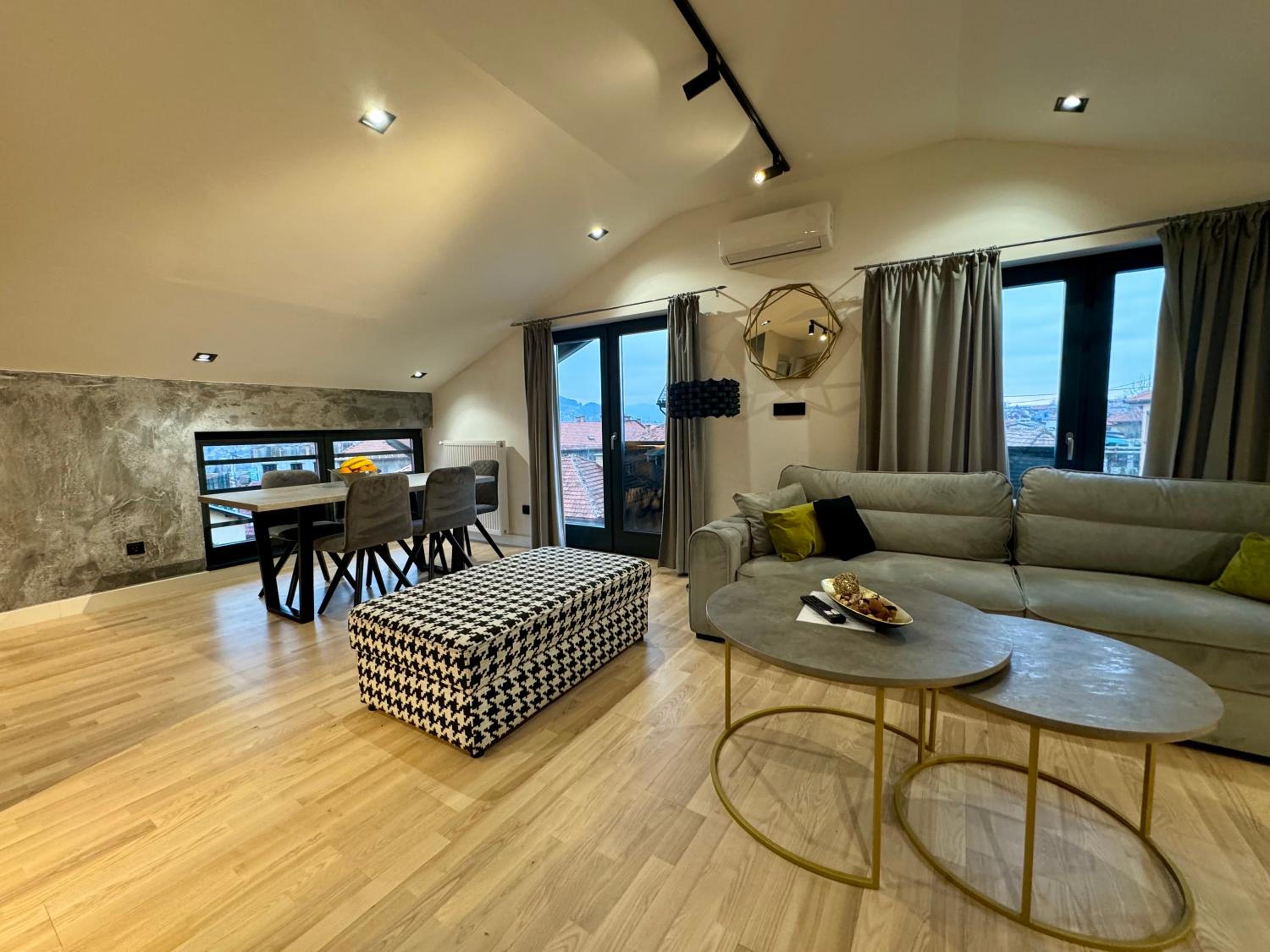 Apartments AMALFI Old Town FREE Parking