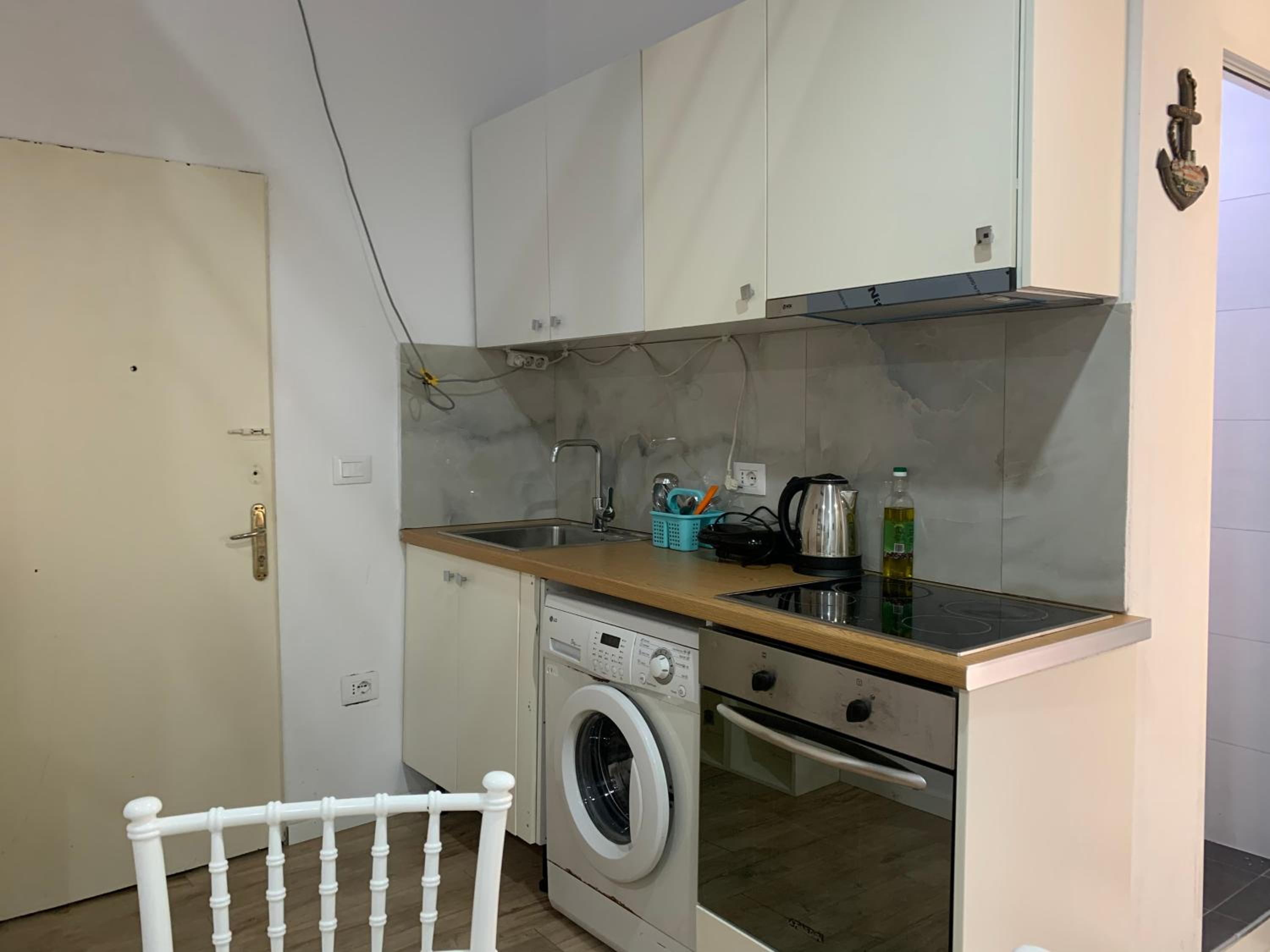Central and cozy x4 Tirana Victoria Apartments 2