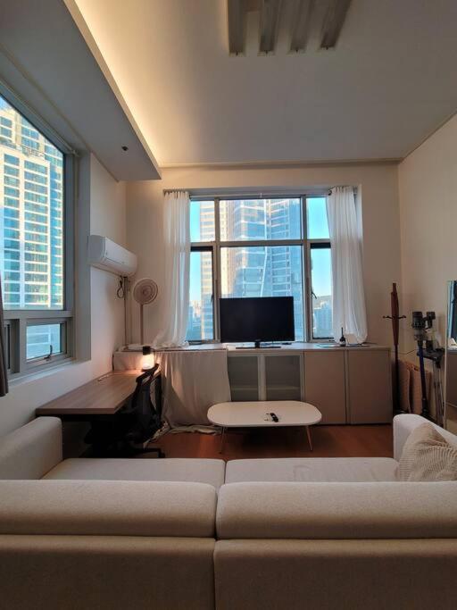 Cozy House in the City Center view 5