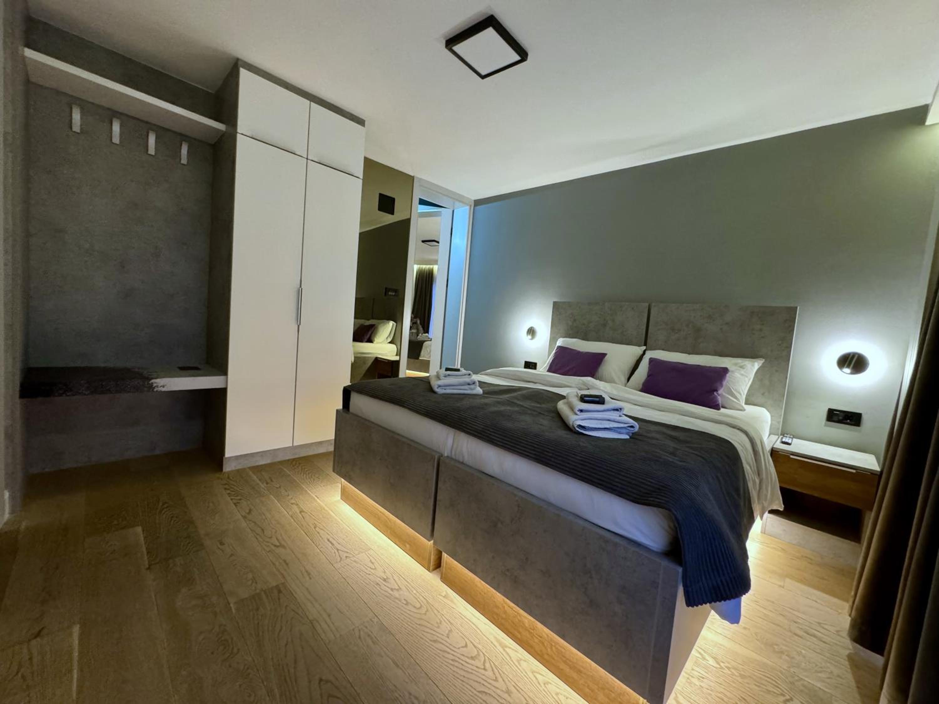 Apartments AMALFI Old Town FREE Parking