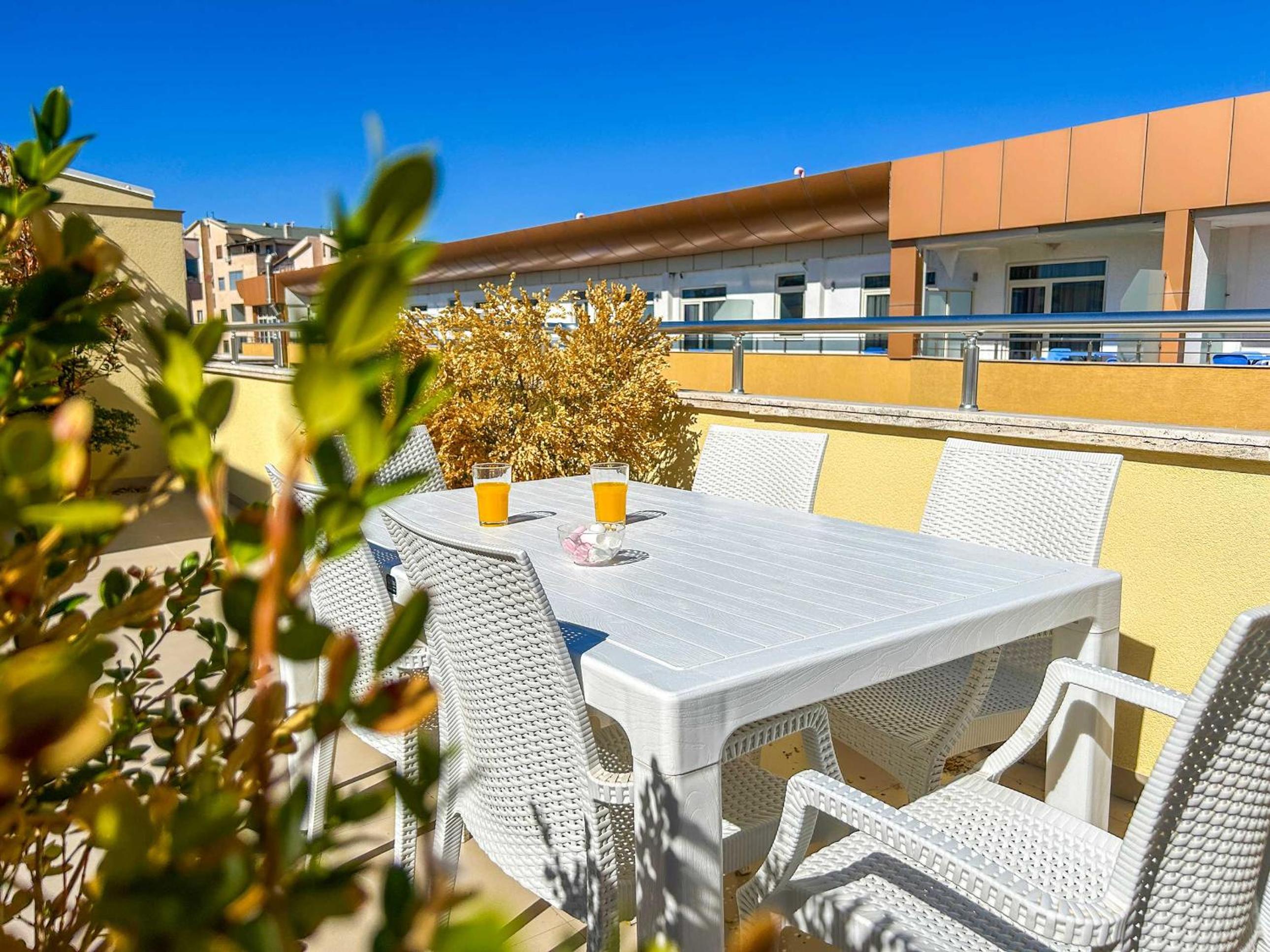Apartment with terrace 1321