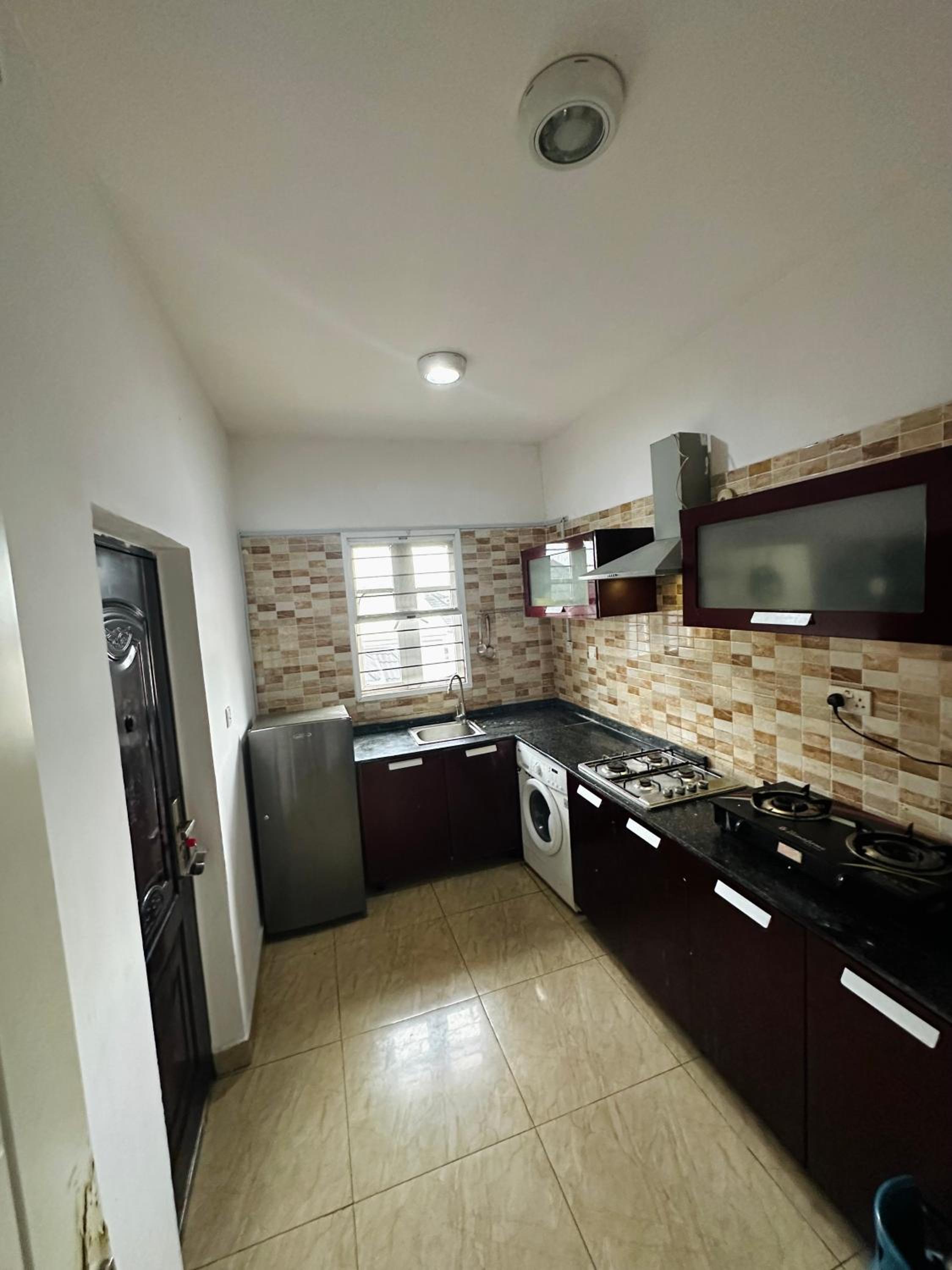Toja II view 3