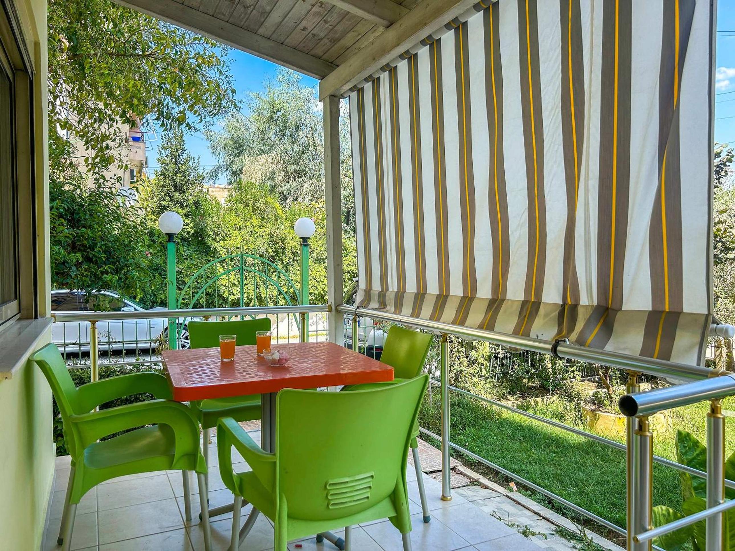Garden apartment 1177