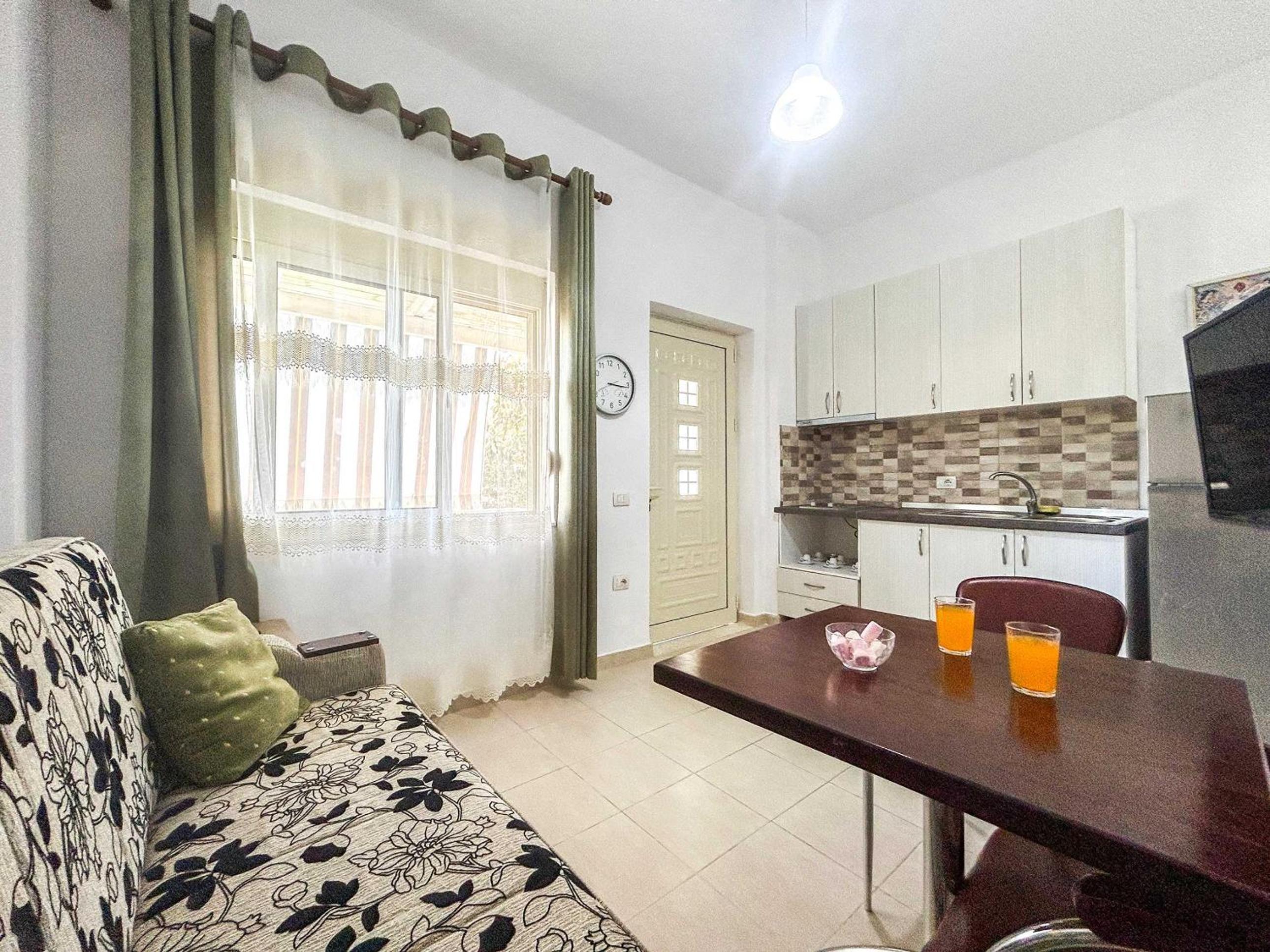 Garden apartment 1177