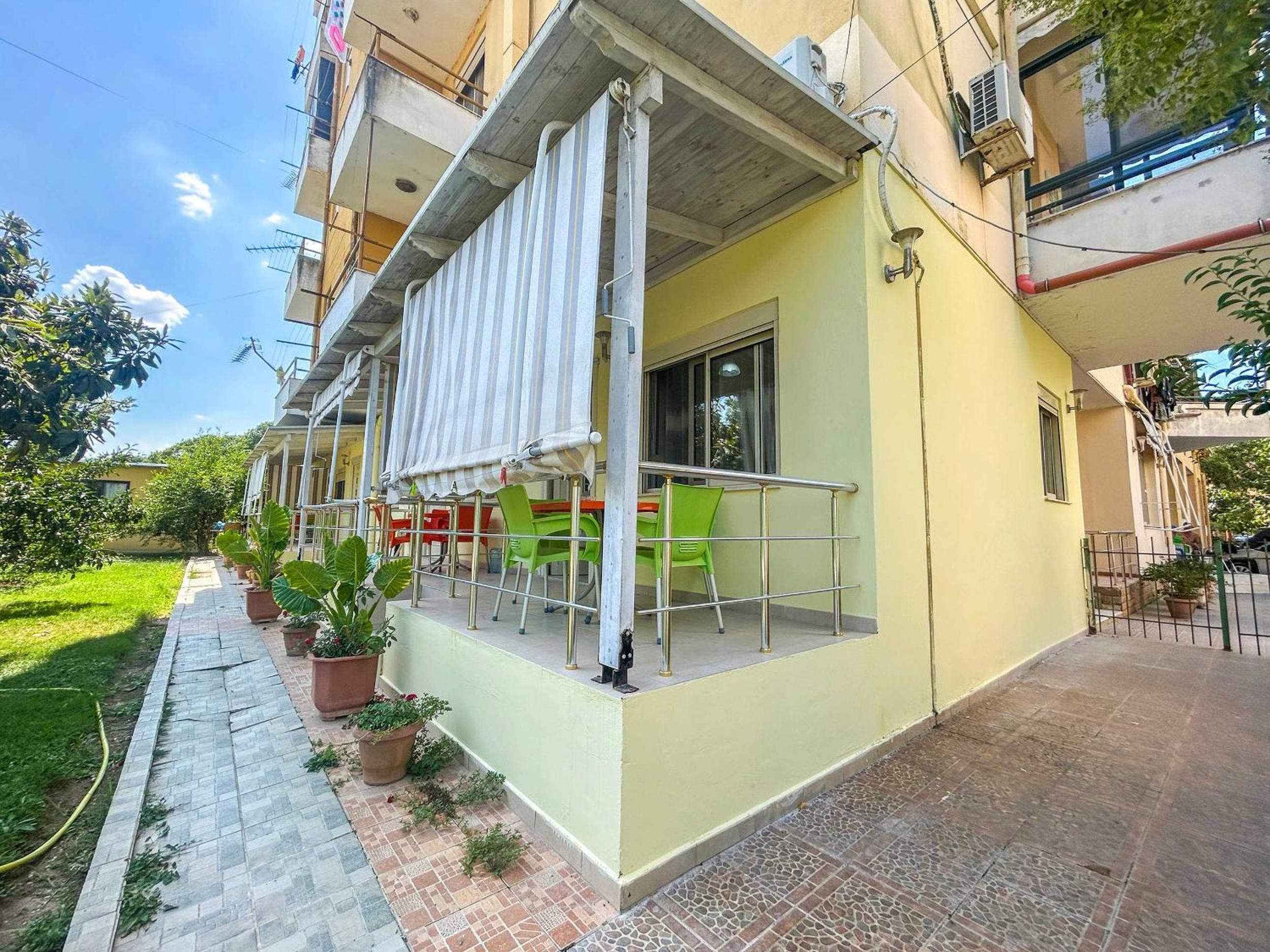 Garden apartment 1177