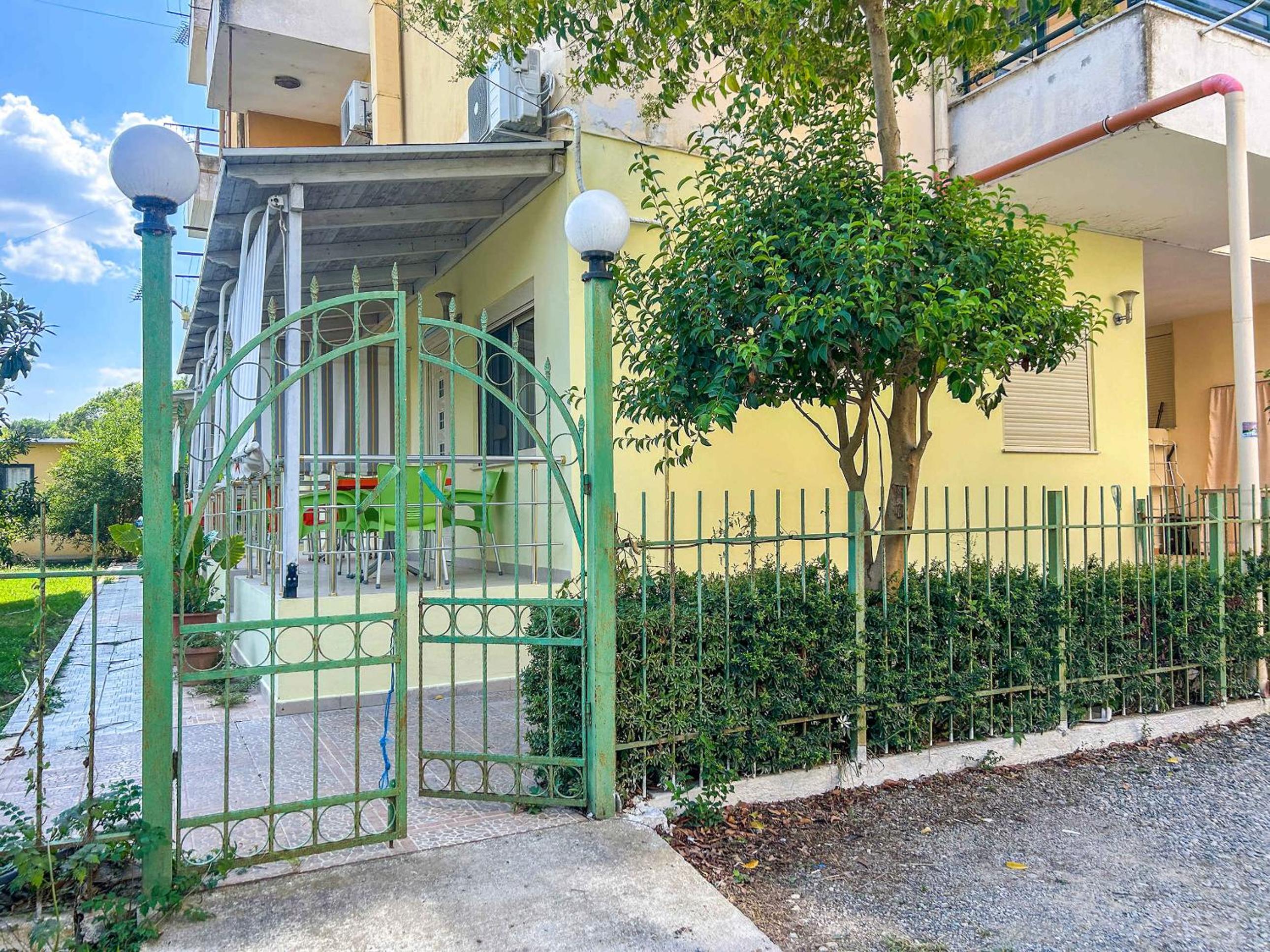 Garden apartment 1177