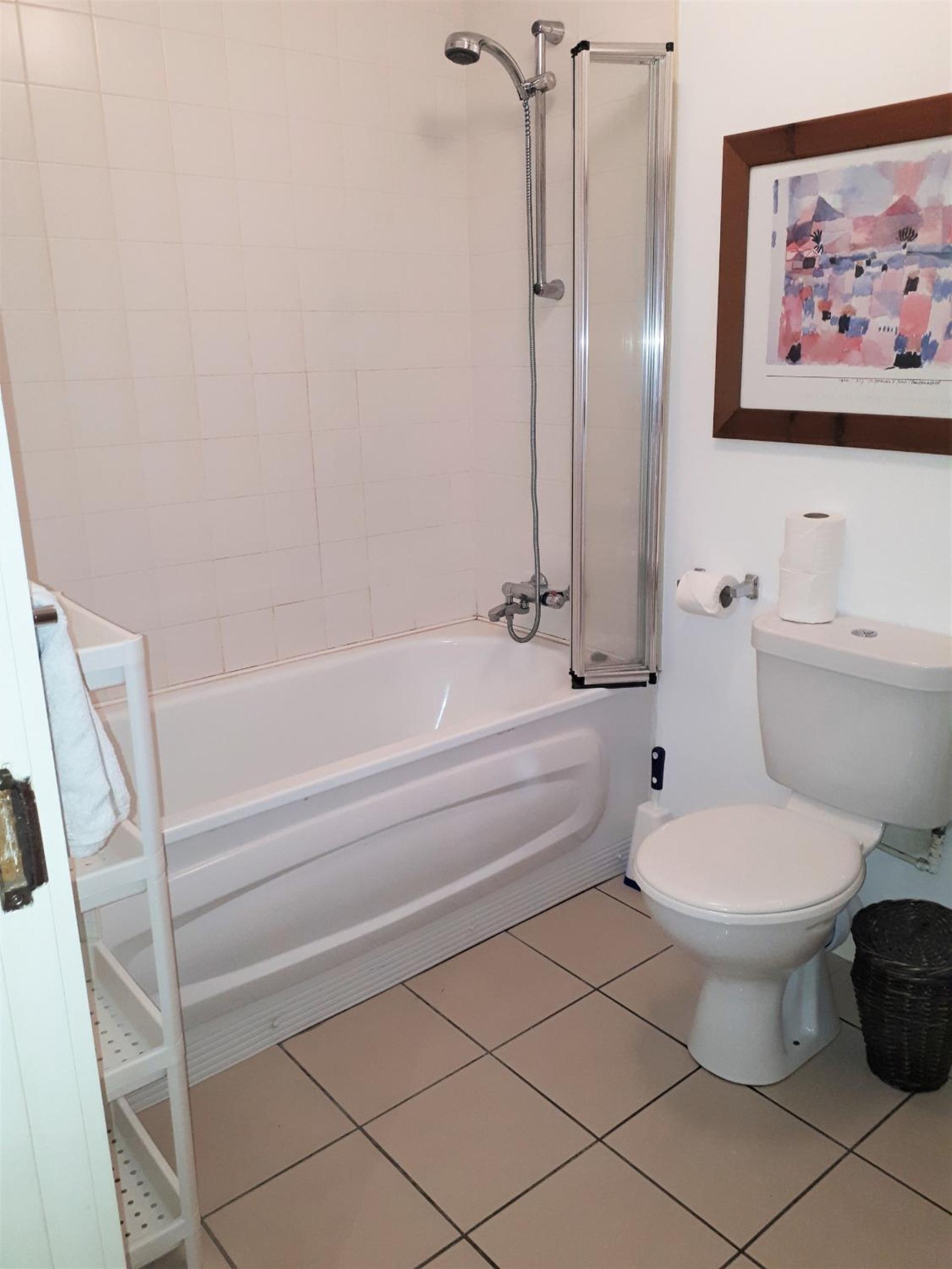 5 Courthouse Square Clifden view 5