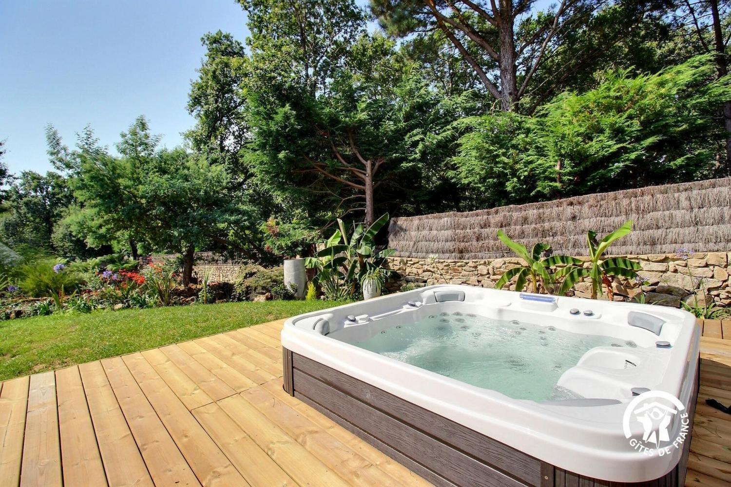 Villa Namasté - Haut de Gamme - 15 pers Spa & Hammam proche port & Mer